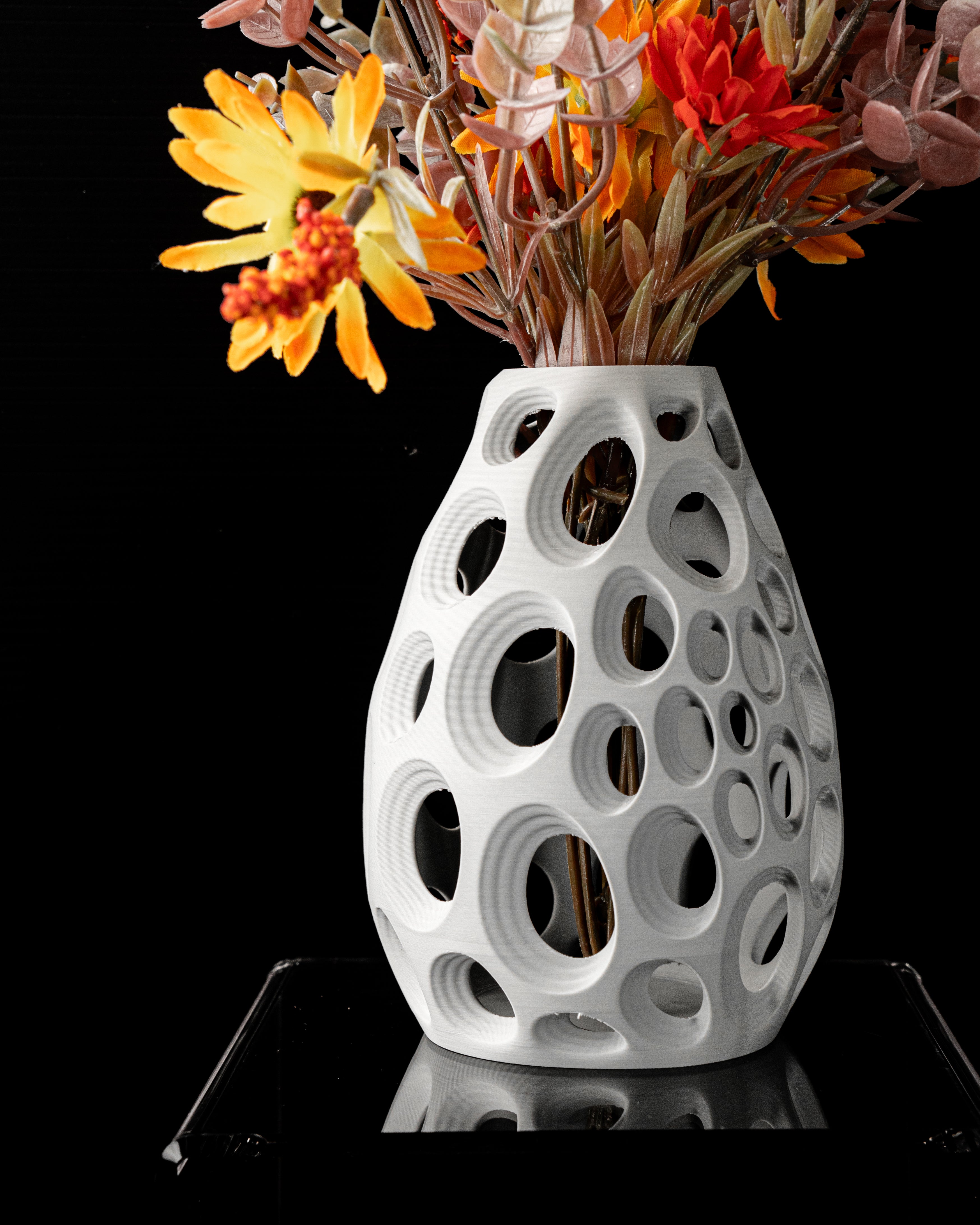 Ringo Flower Vase
