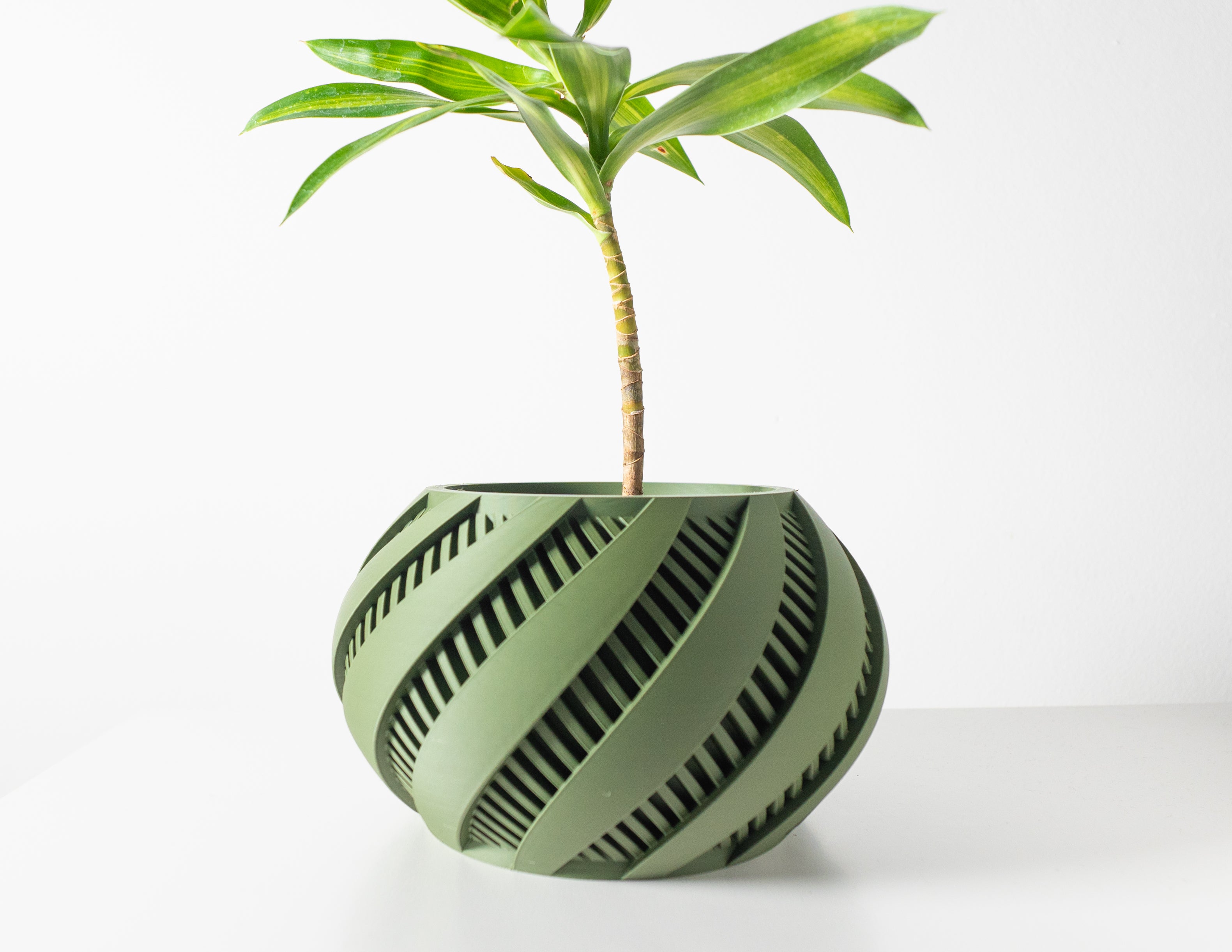 Krato Planter Pot
