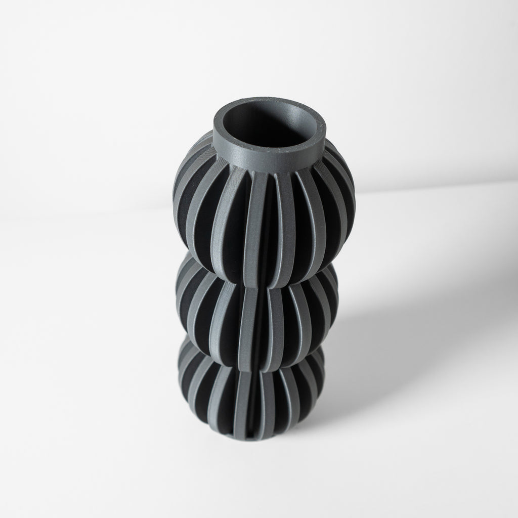 Alura Vase