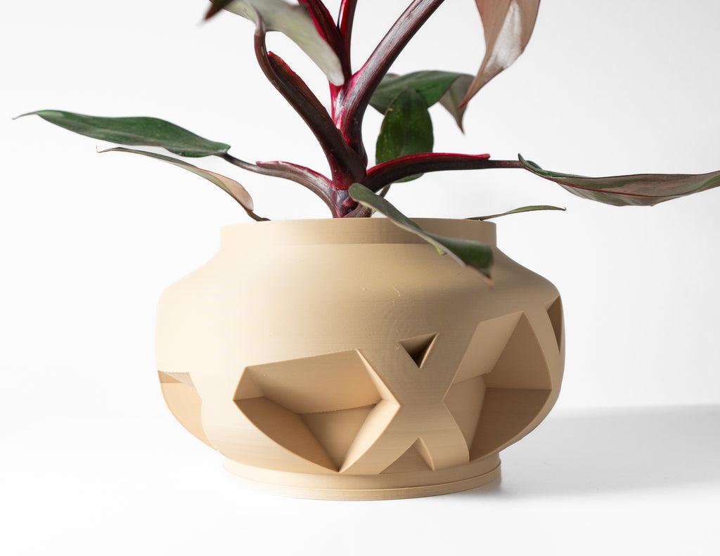 Nomio Planter Pot