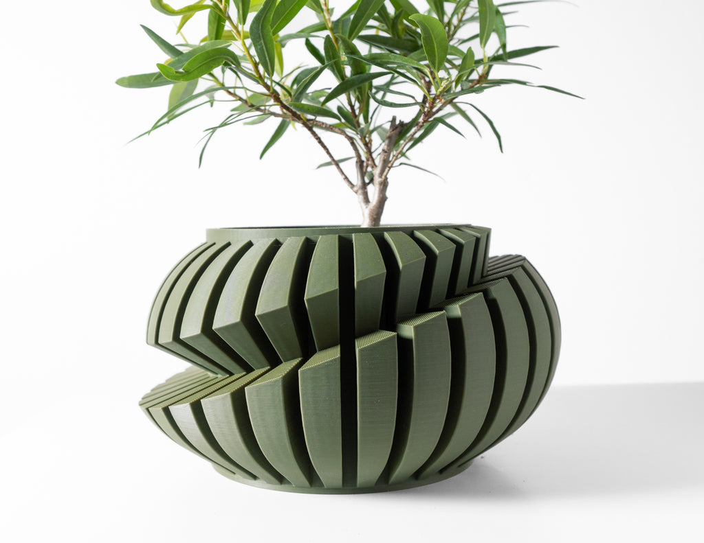 Luxira Planter Pot