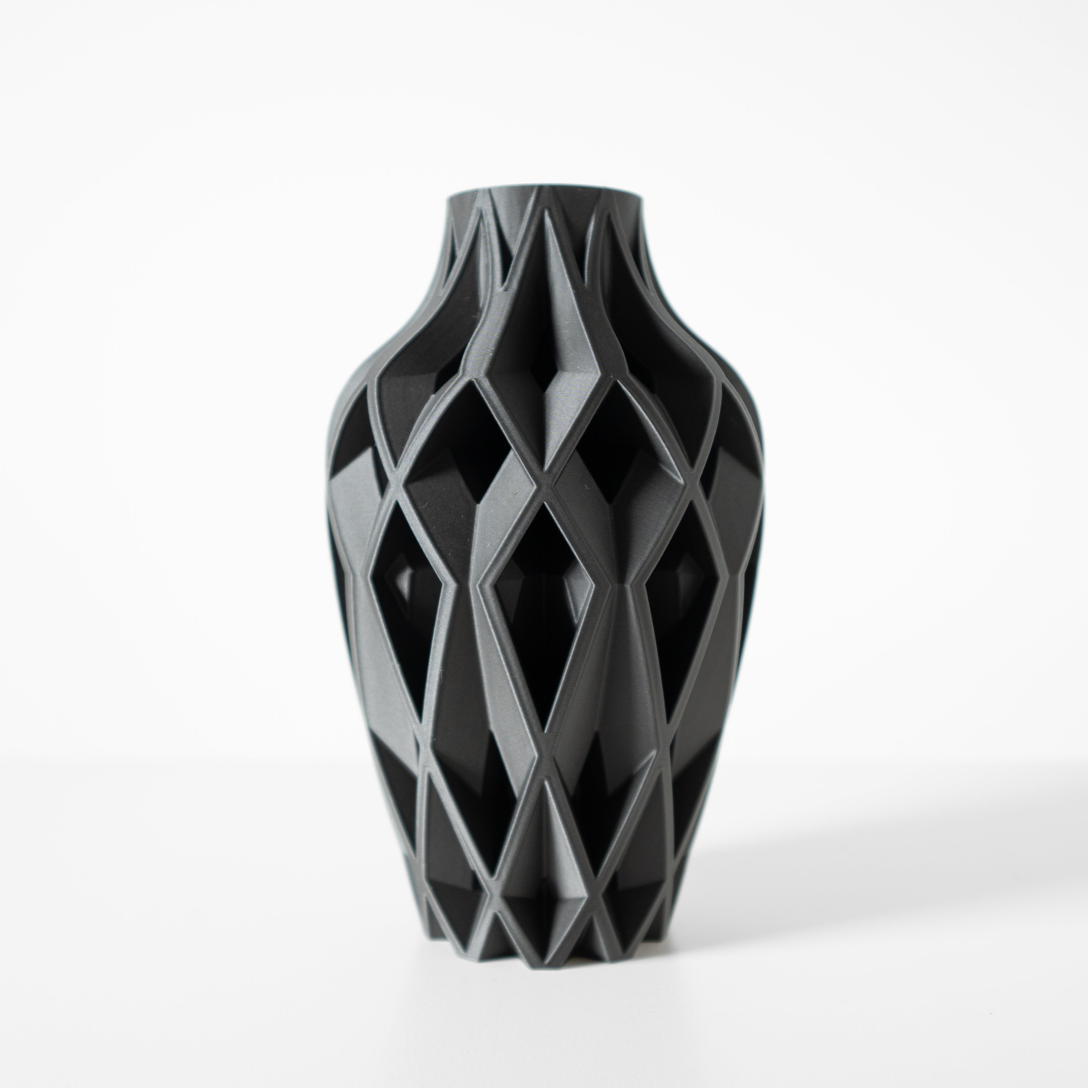 Yano Vase