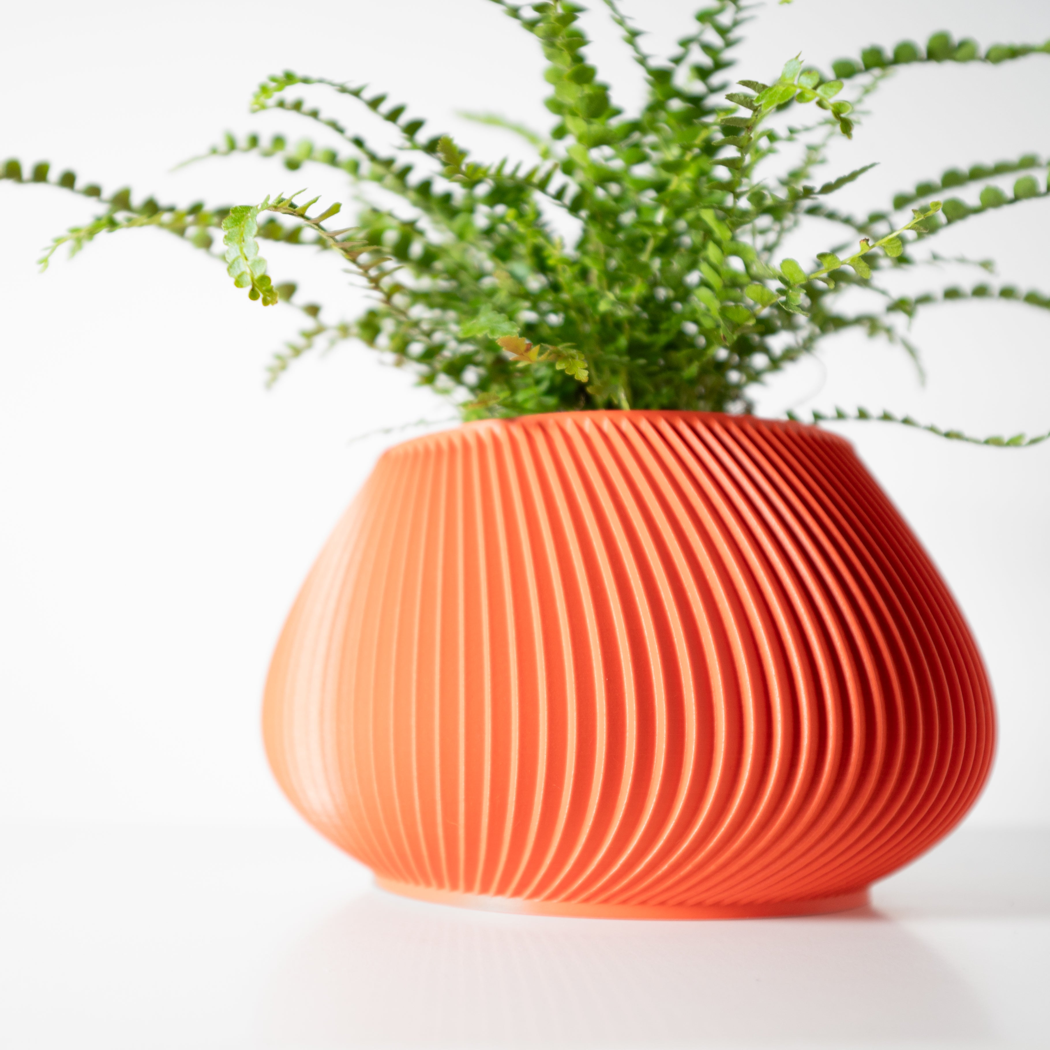 Davi Planter Pot