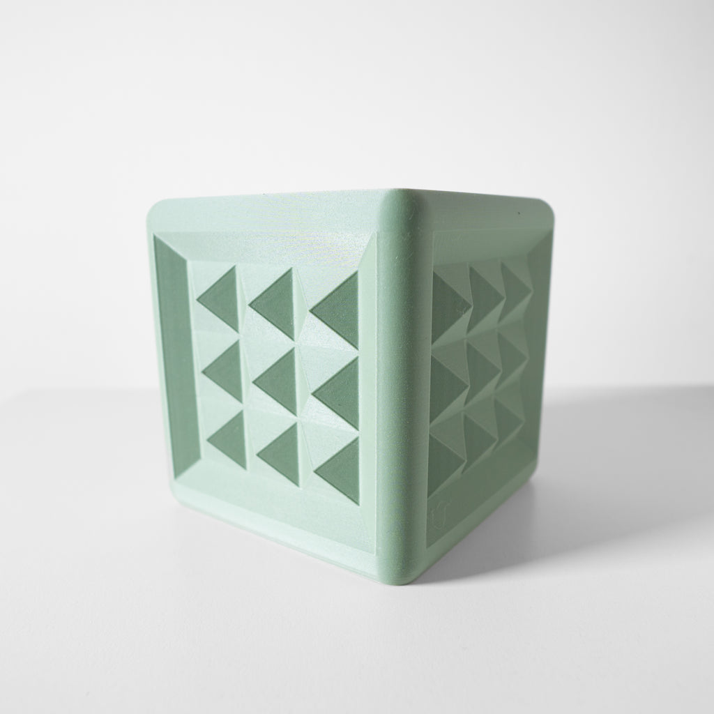 Novo Square Planter