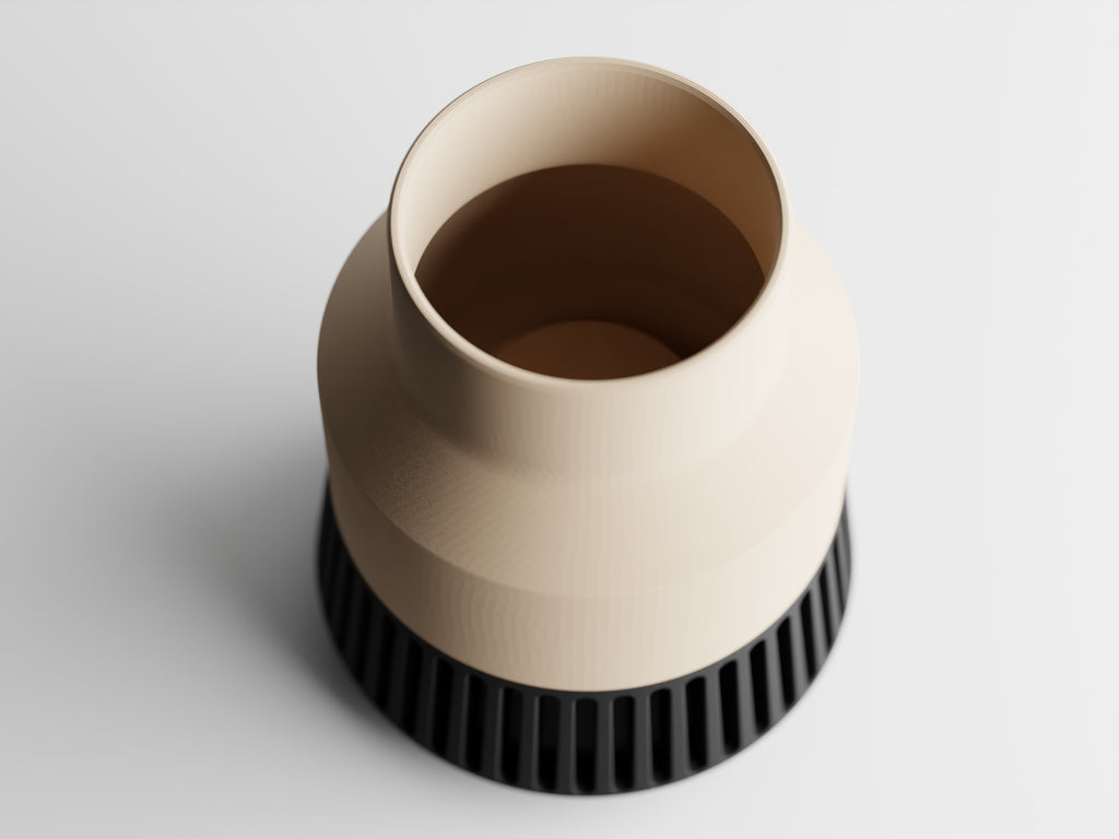 Vareon – Form grounded. Elegance elevated.