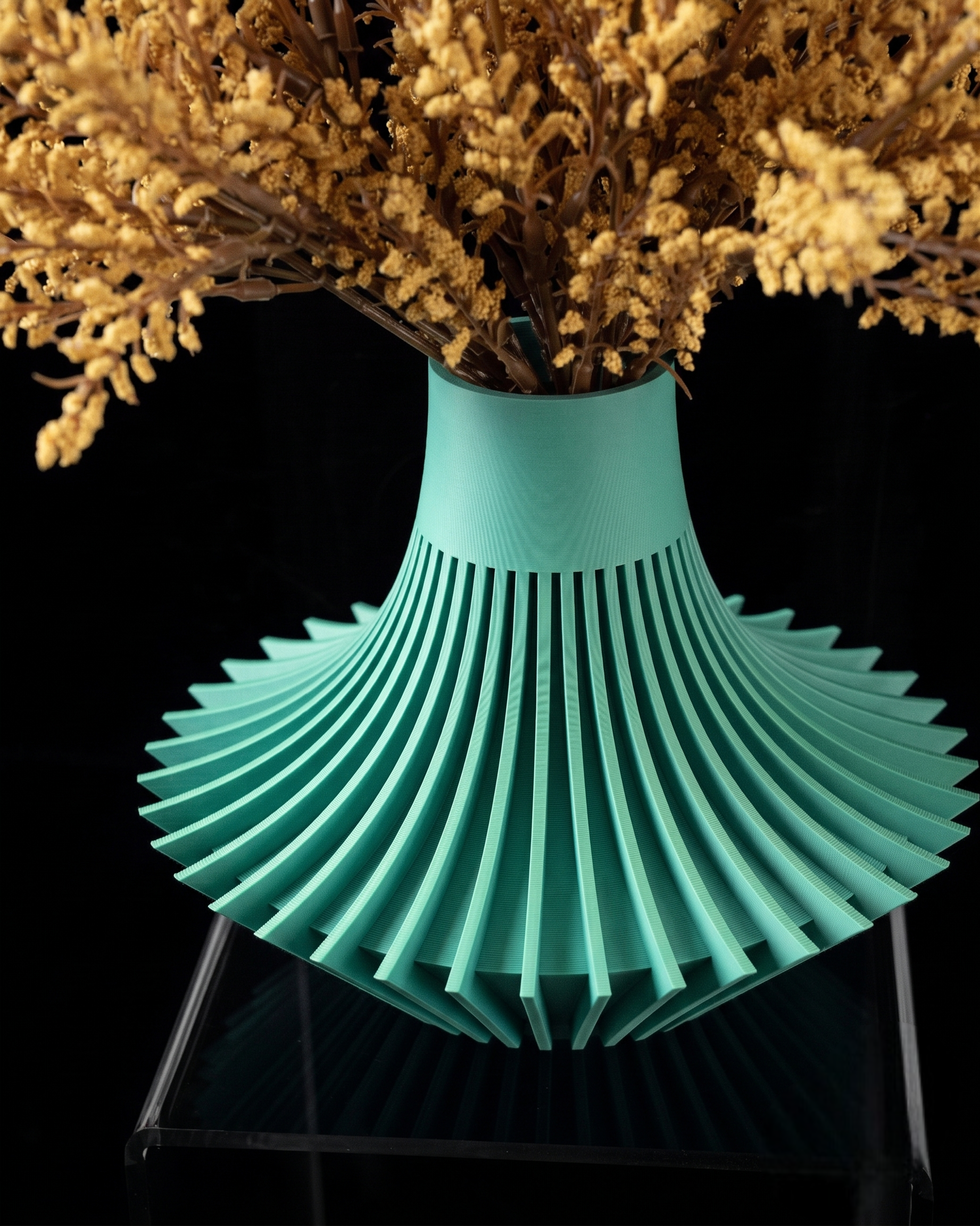 Yin Flower Vase