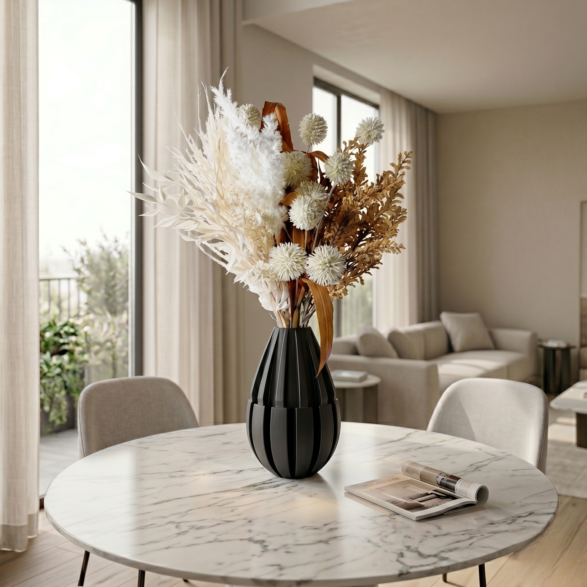 Mivox Vase