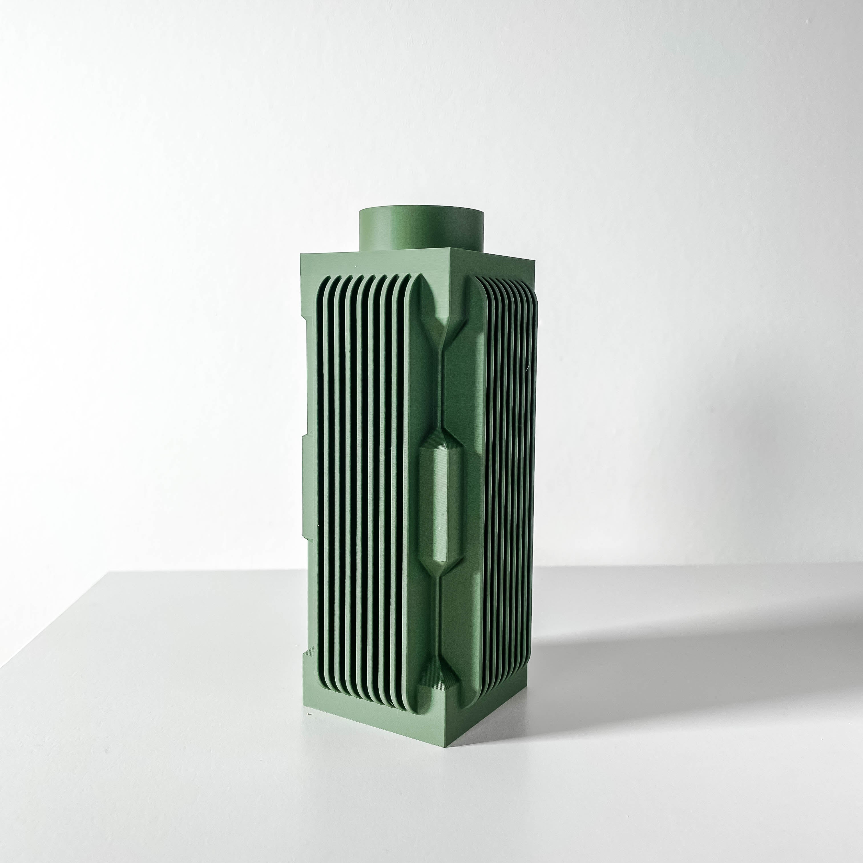 Guso Vase