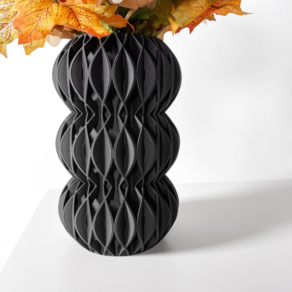 Revan Vase
