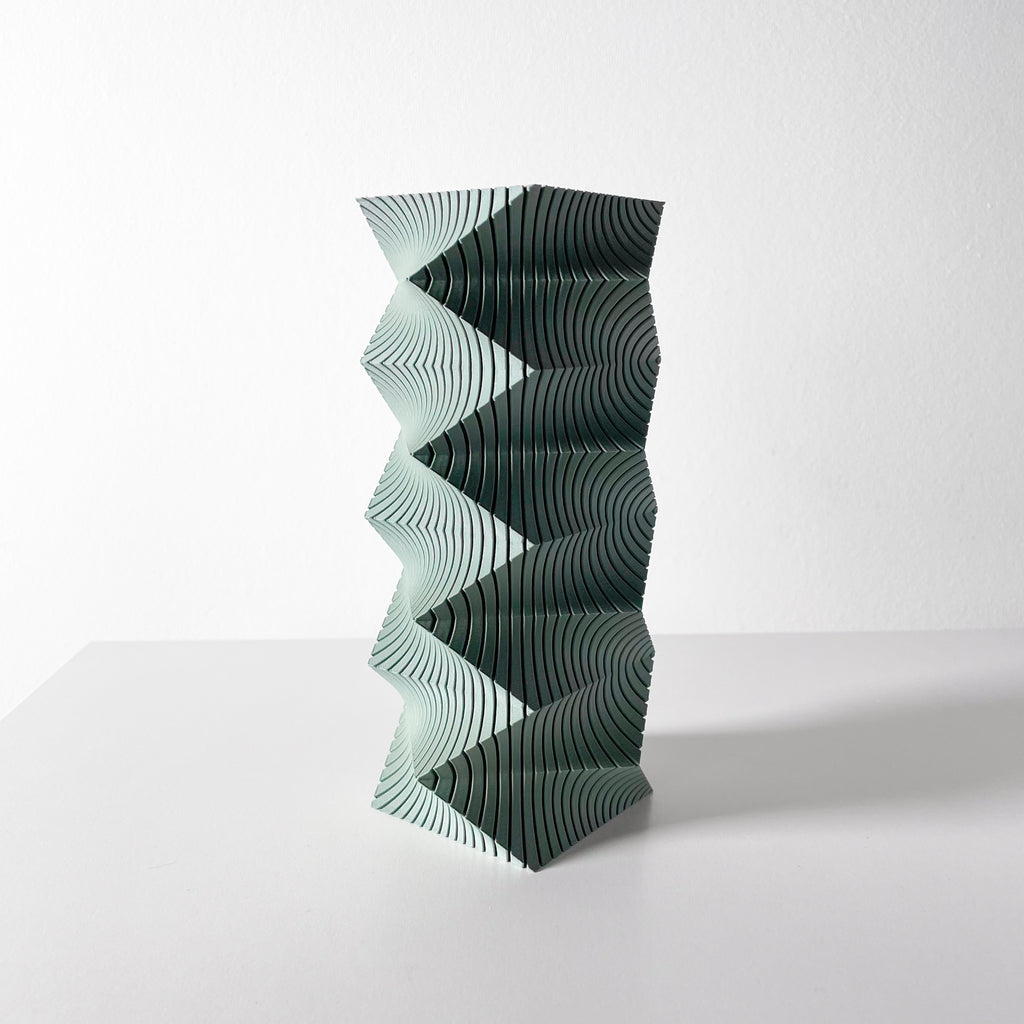 Anio Vase