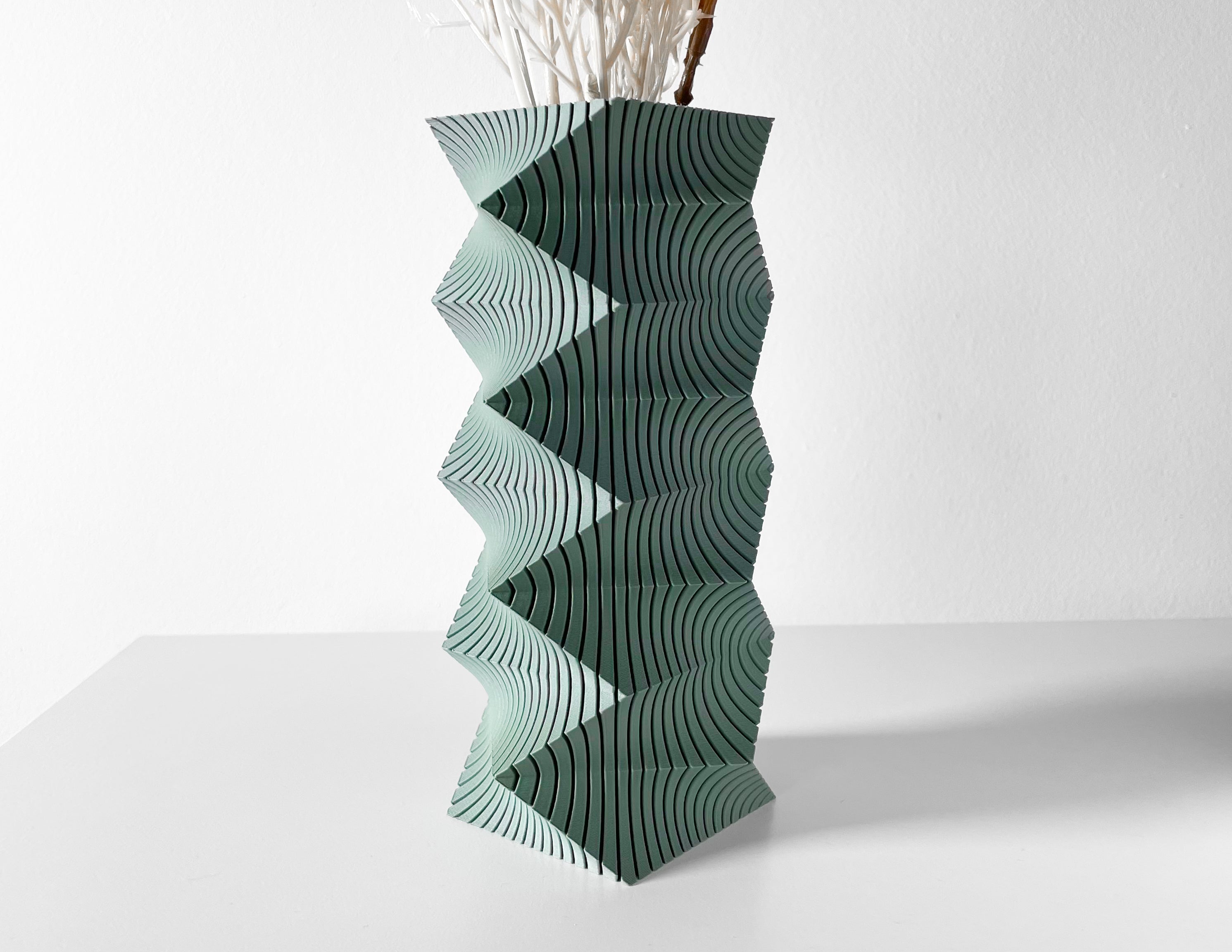 Anio Vase