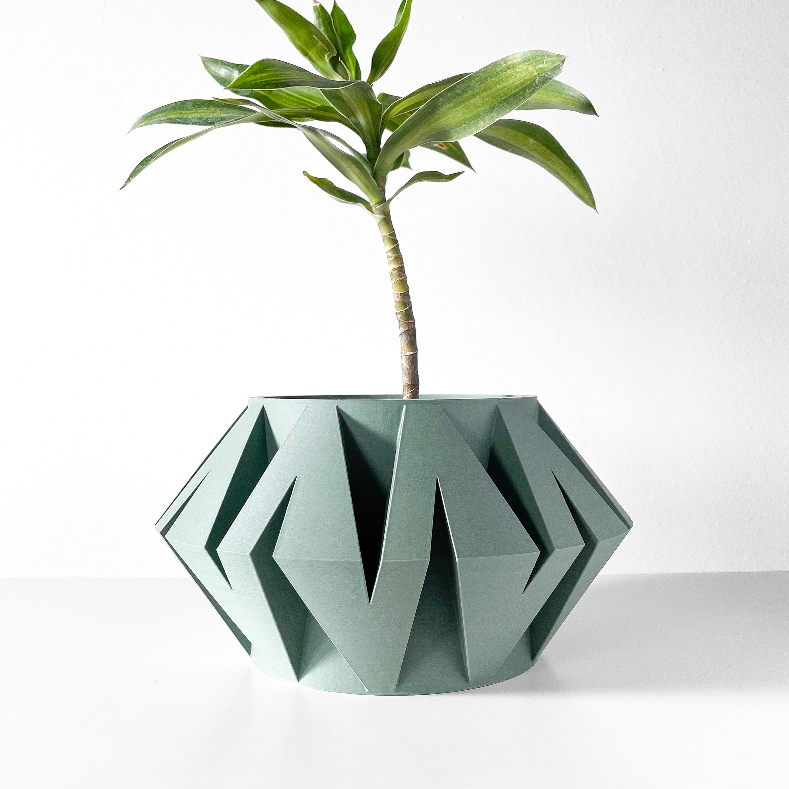 Kovi Planter Pot