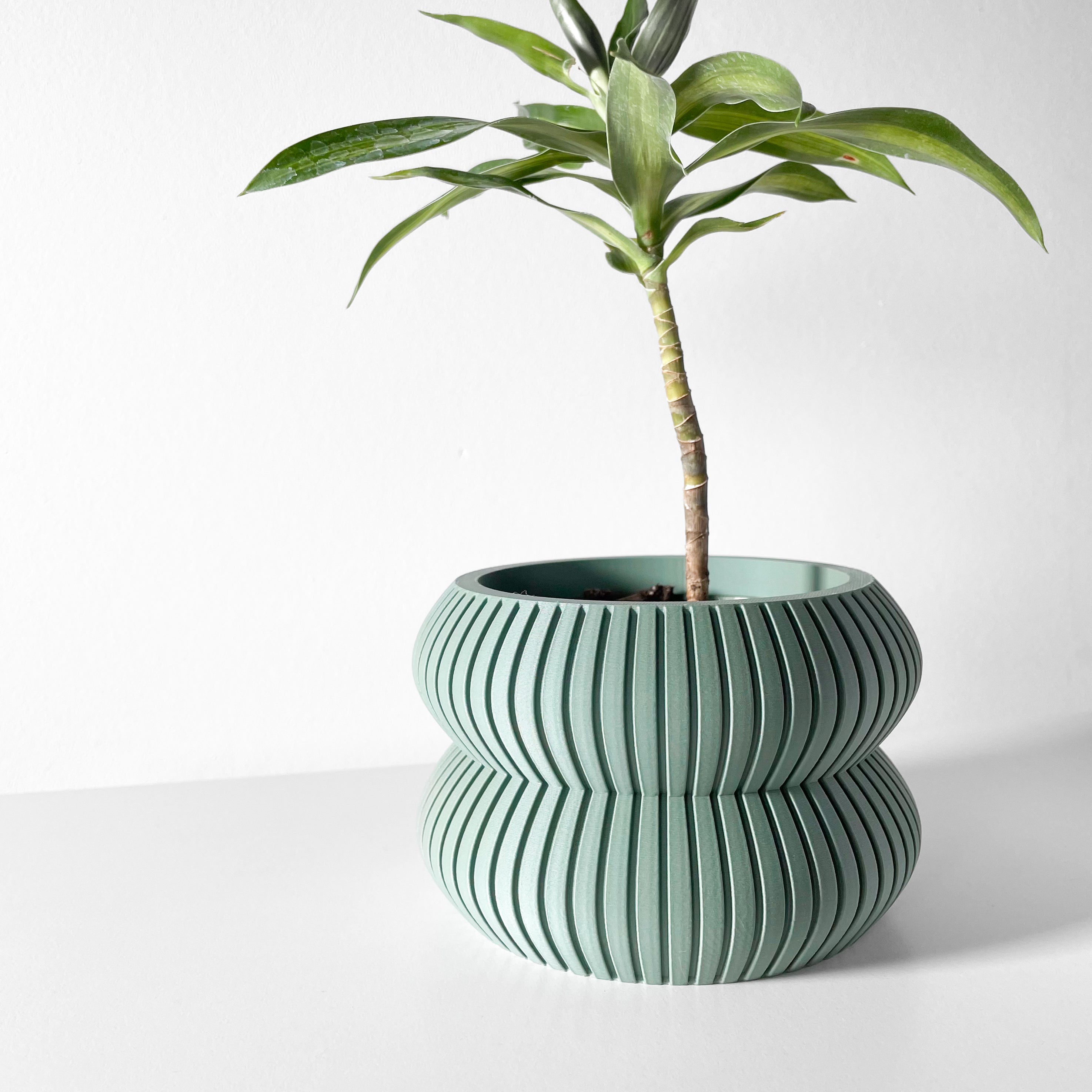 Milo Planter Pot