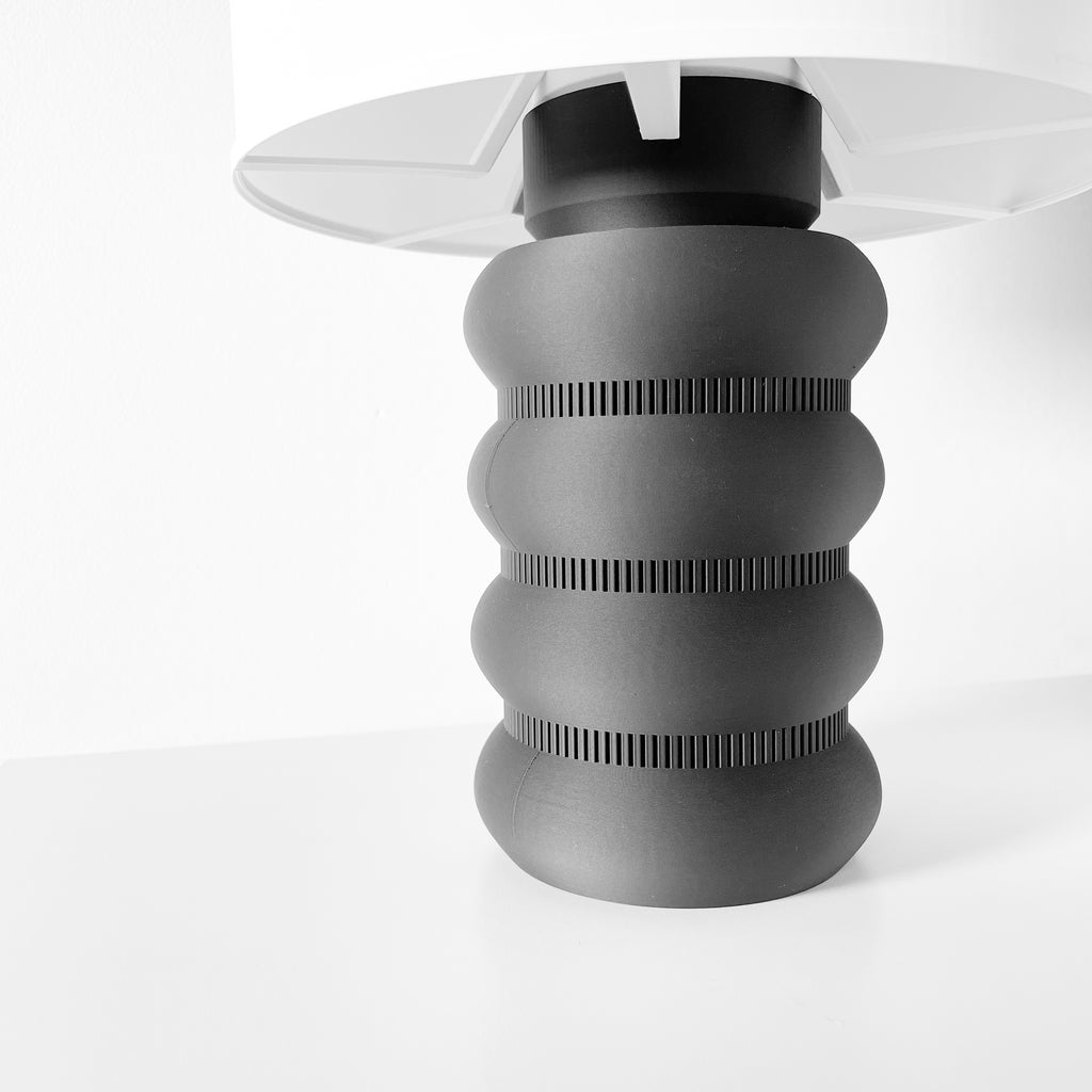 The Santi Lamp