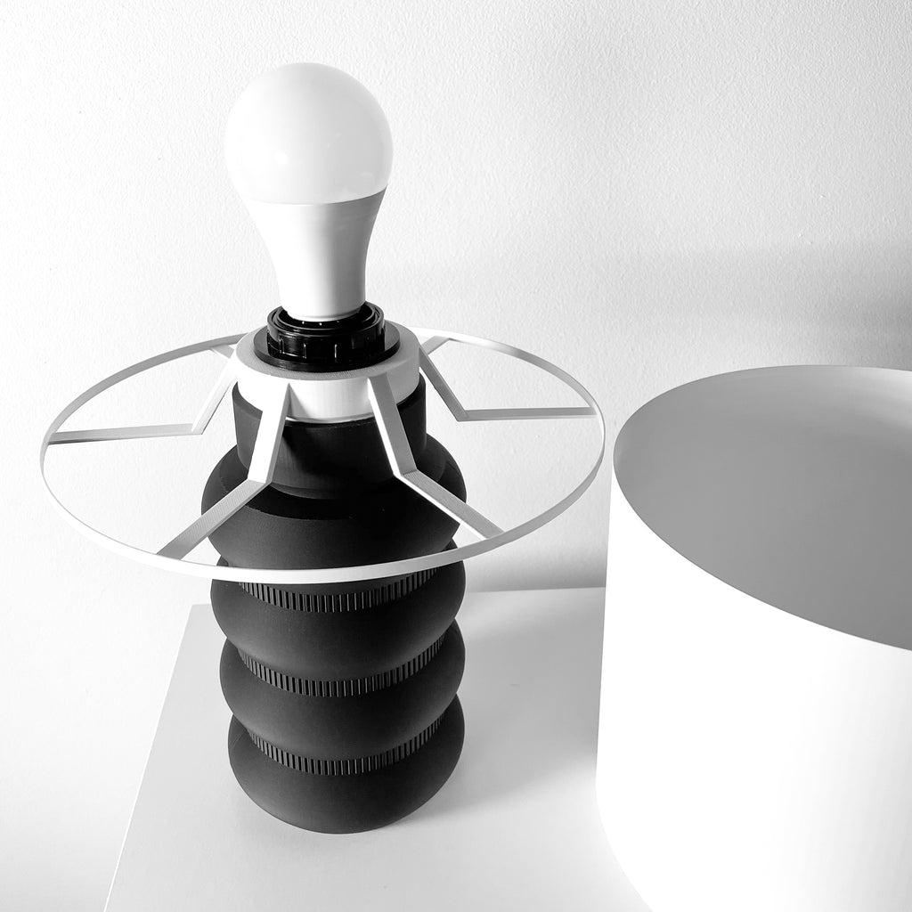 The Santi Lamp
