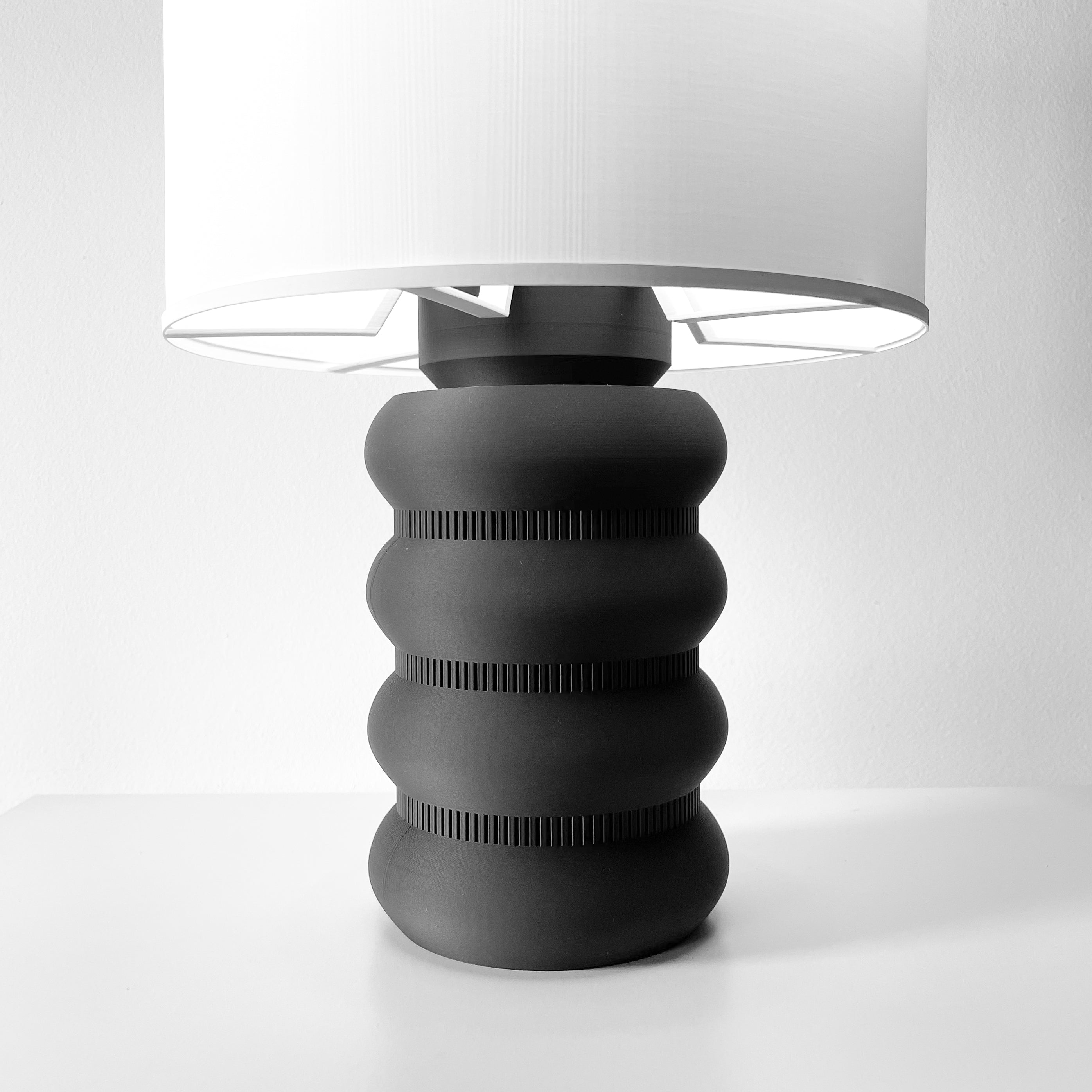 The Santi Lamp