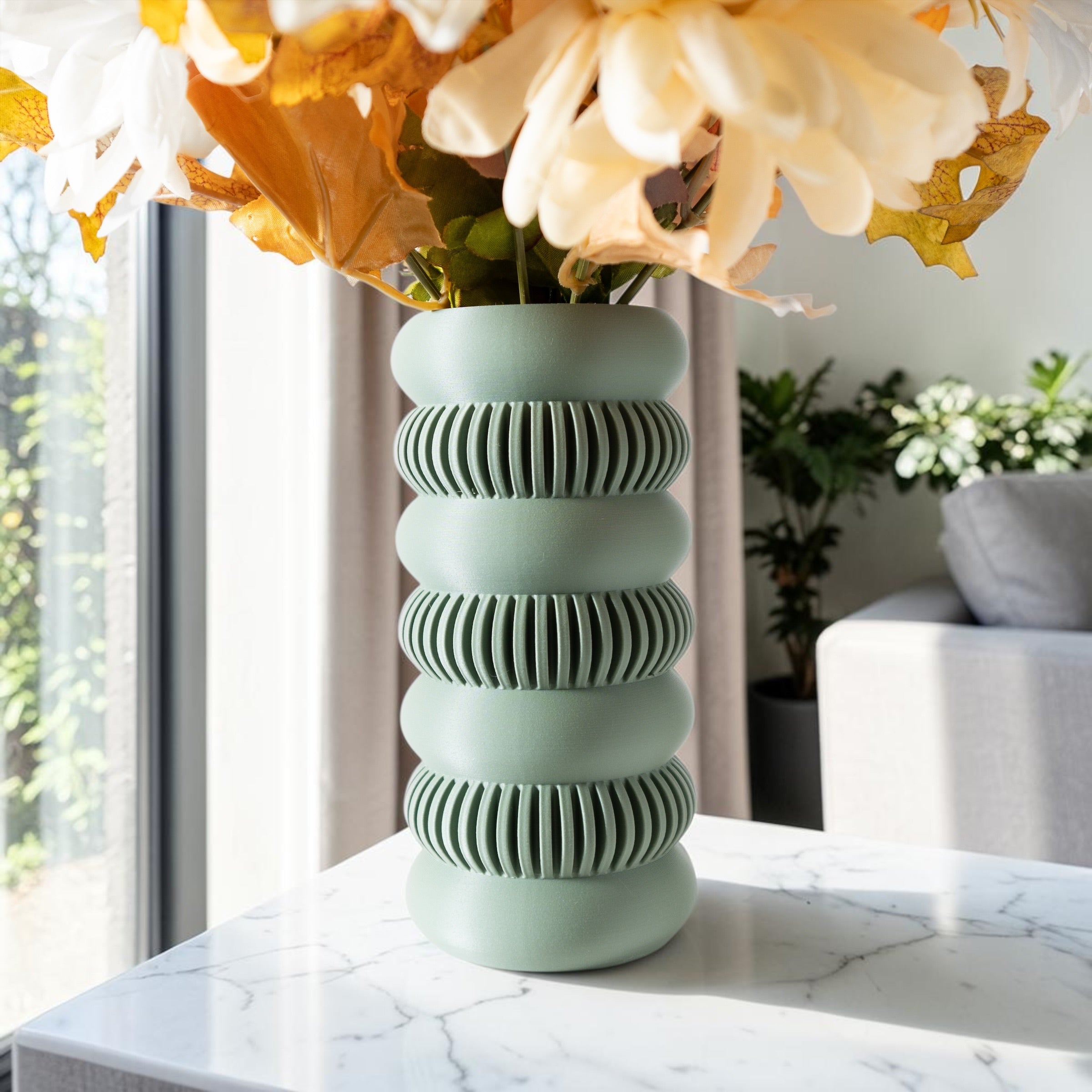 Jino Vase