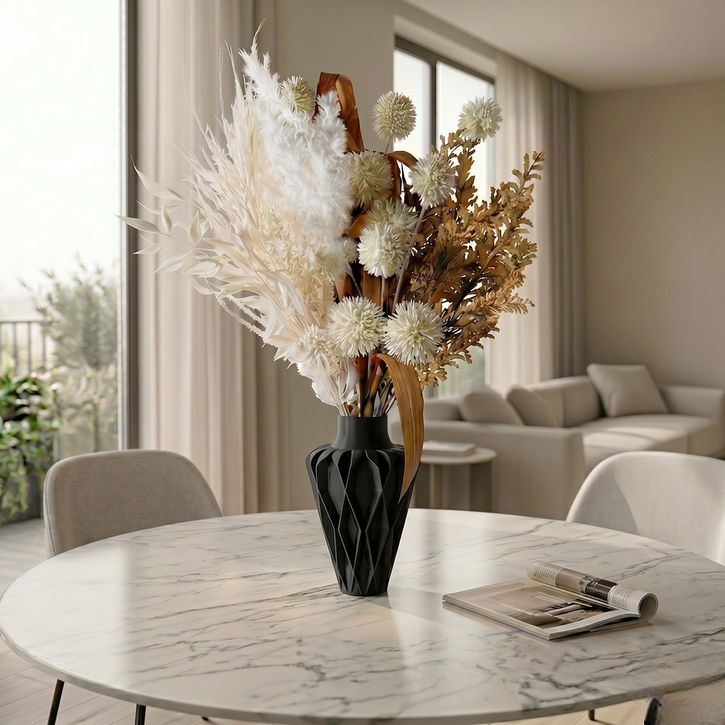 Lunor Vase