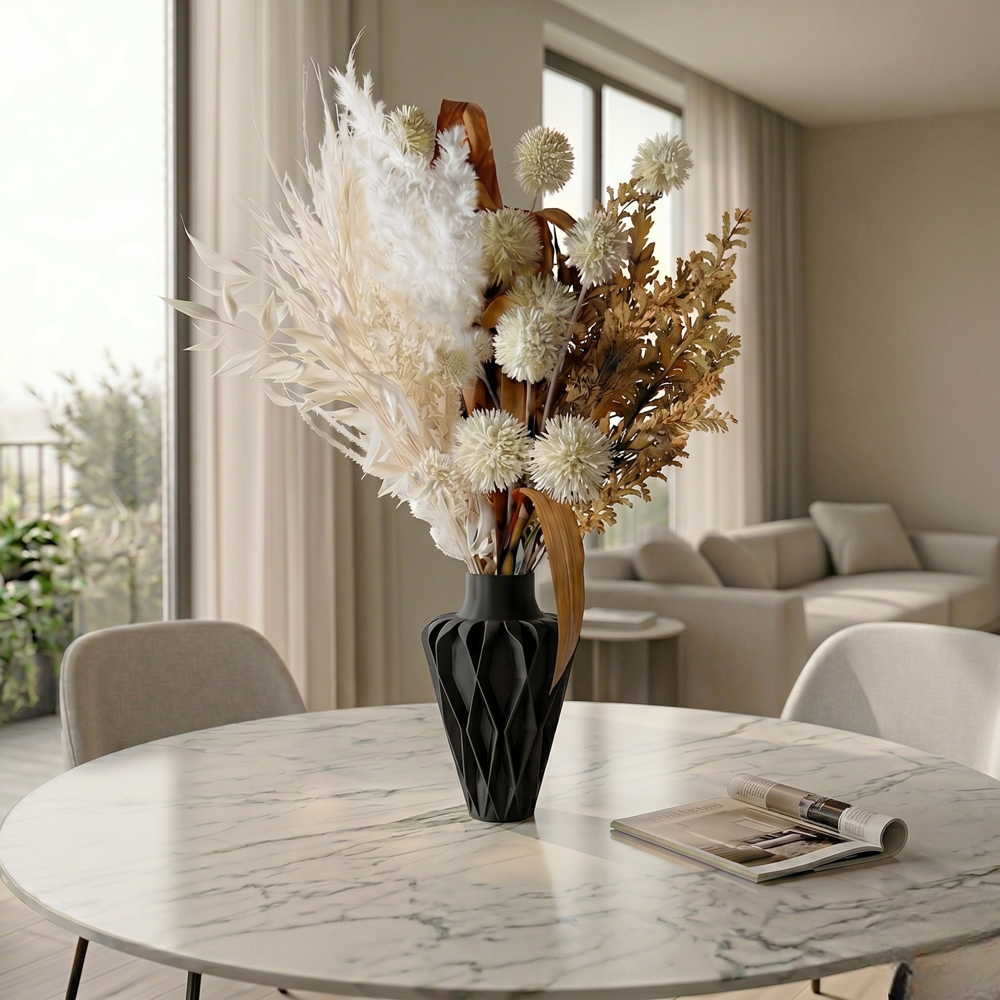 Lunor Vase