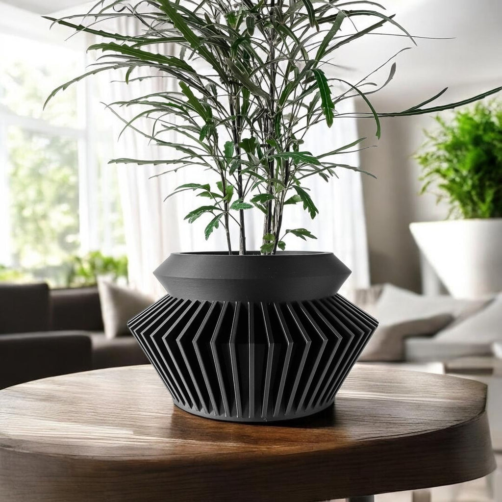 Quano Planter Pot