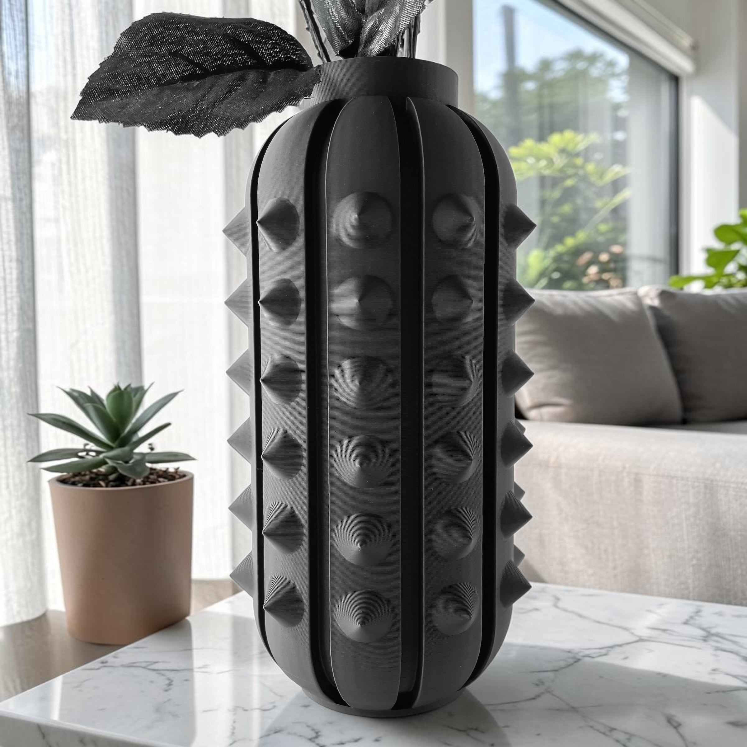 The Nori Vase