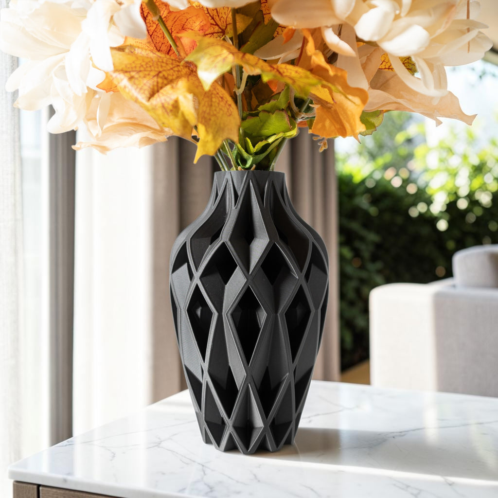 The Yano Vase