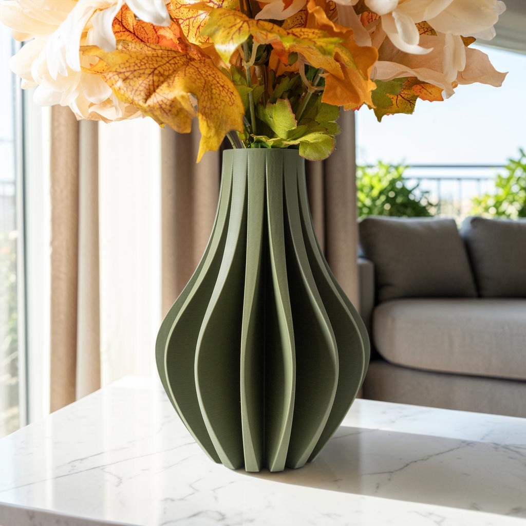 Zolara Vase