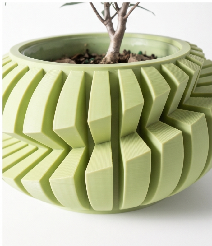 Luxira Planter Pot