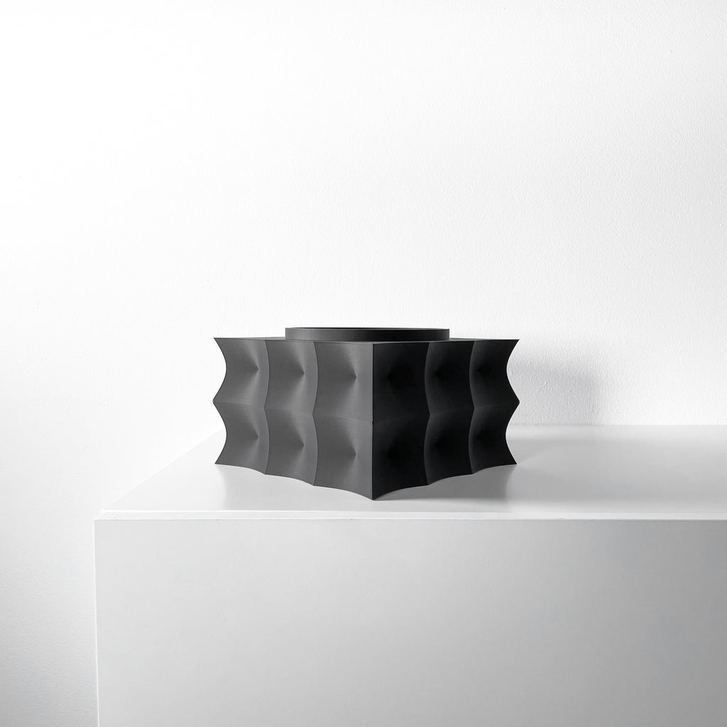 Averth Planter