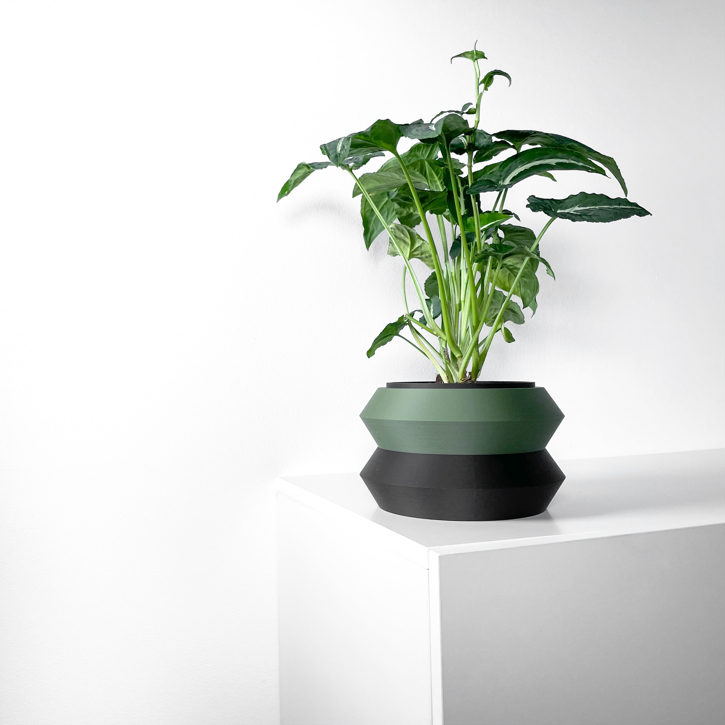 Grafel Planter