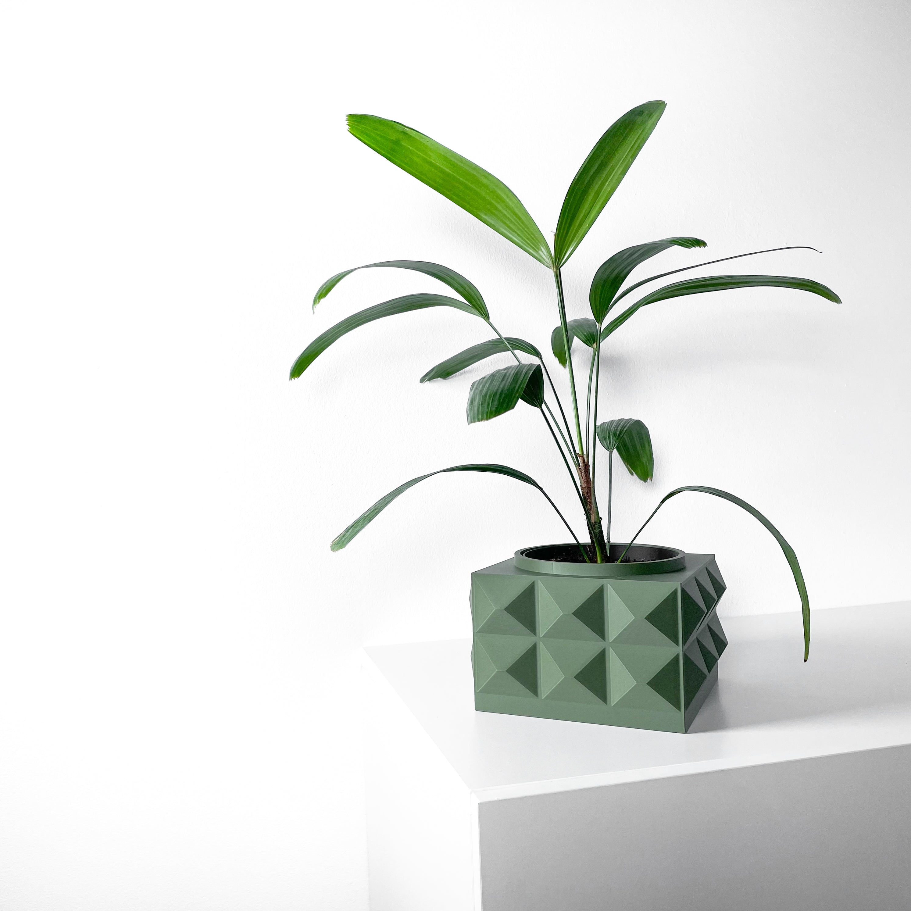 Eldan Planter