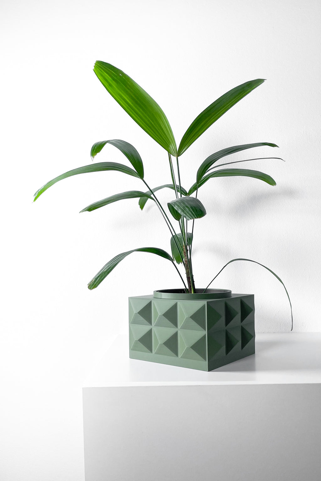 Eldan Planter