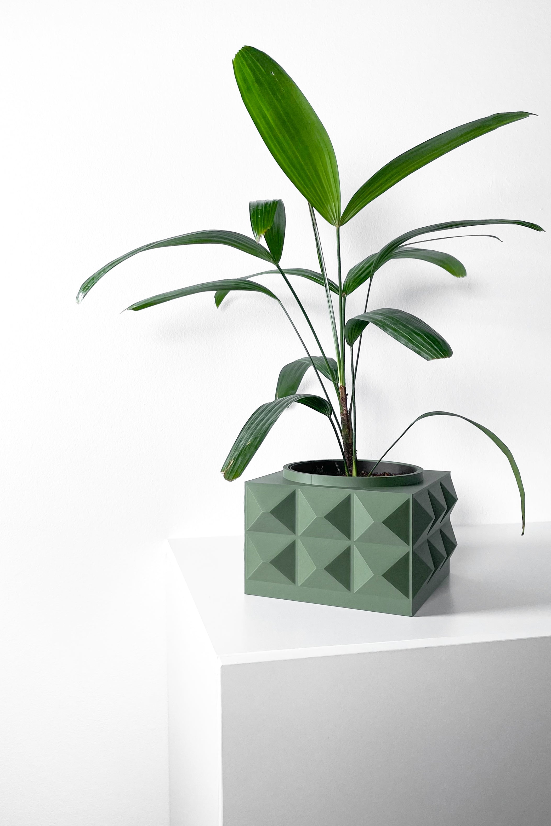 Eldan Planter