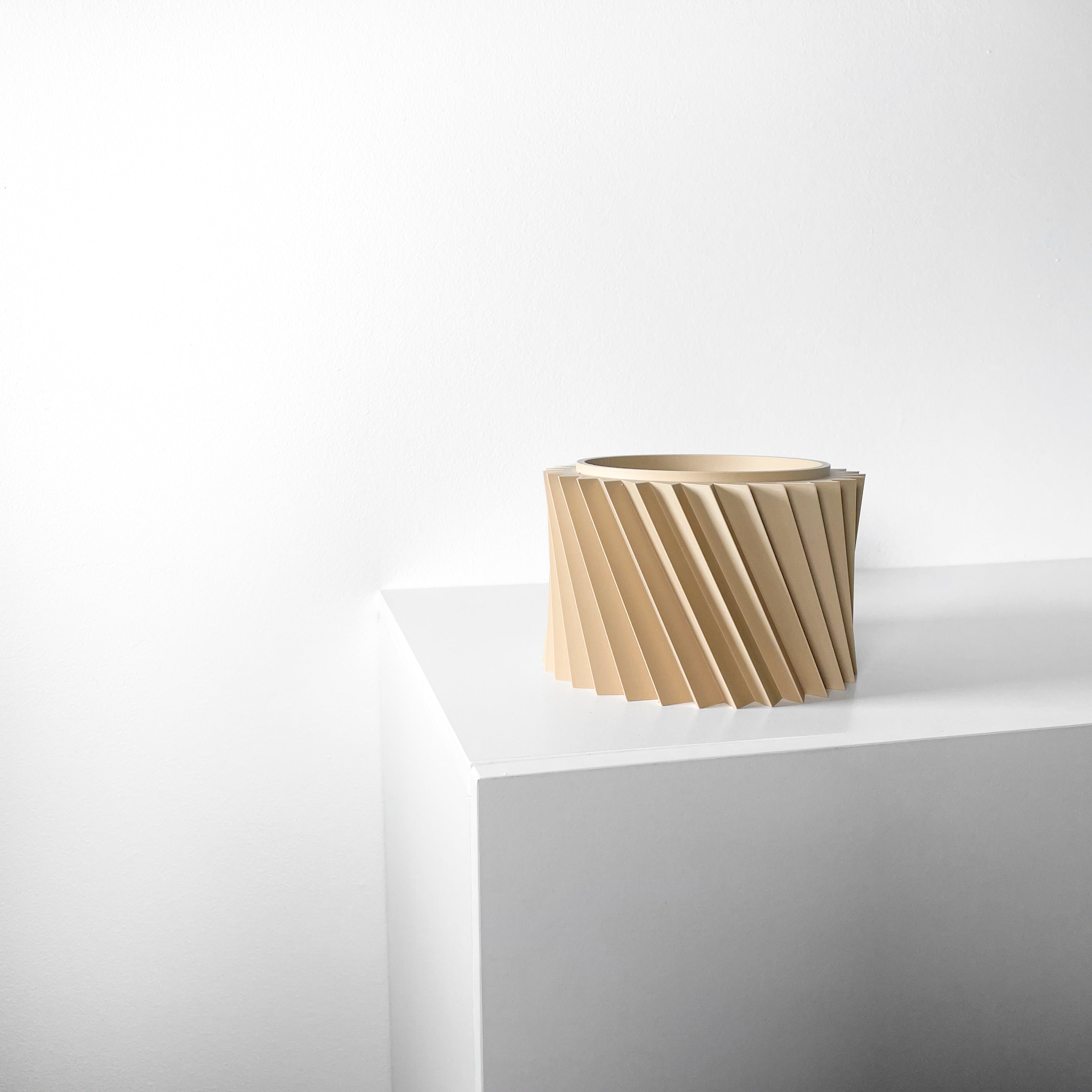 Wiron Planter