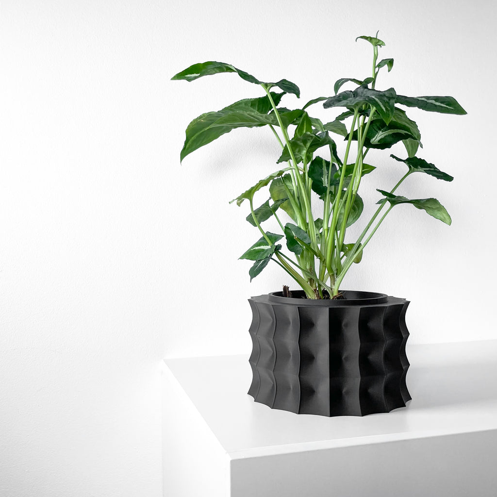Kivern Planter
