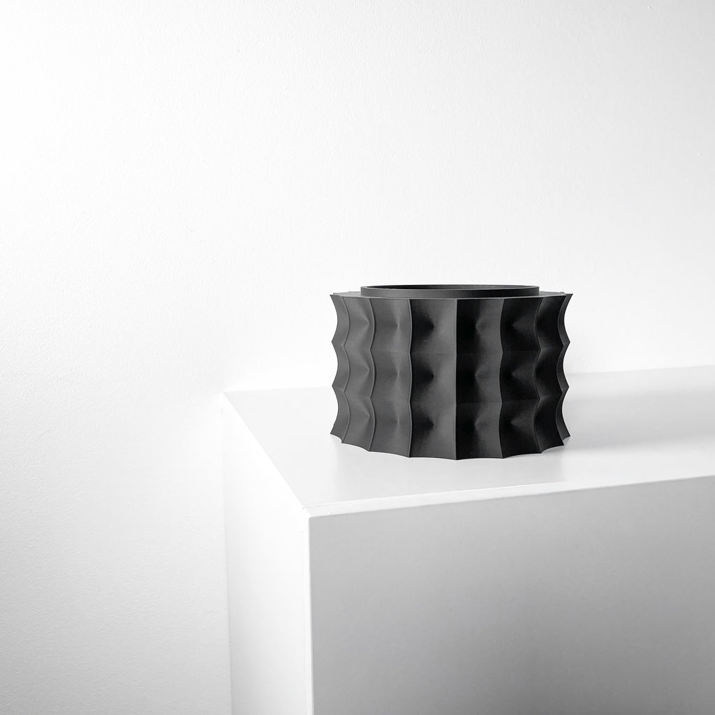 Kivern Planter