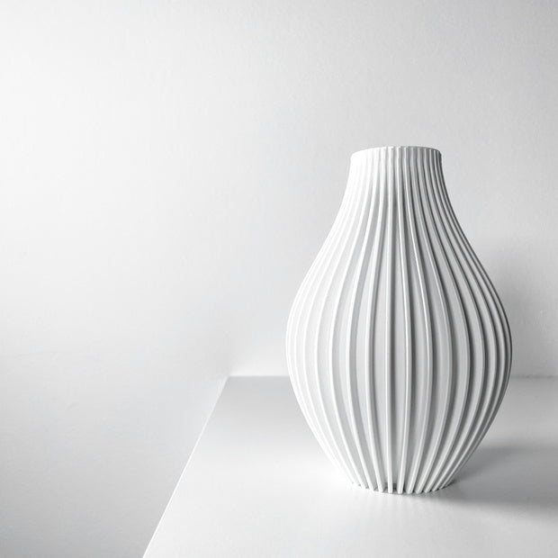 The Eres Vase