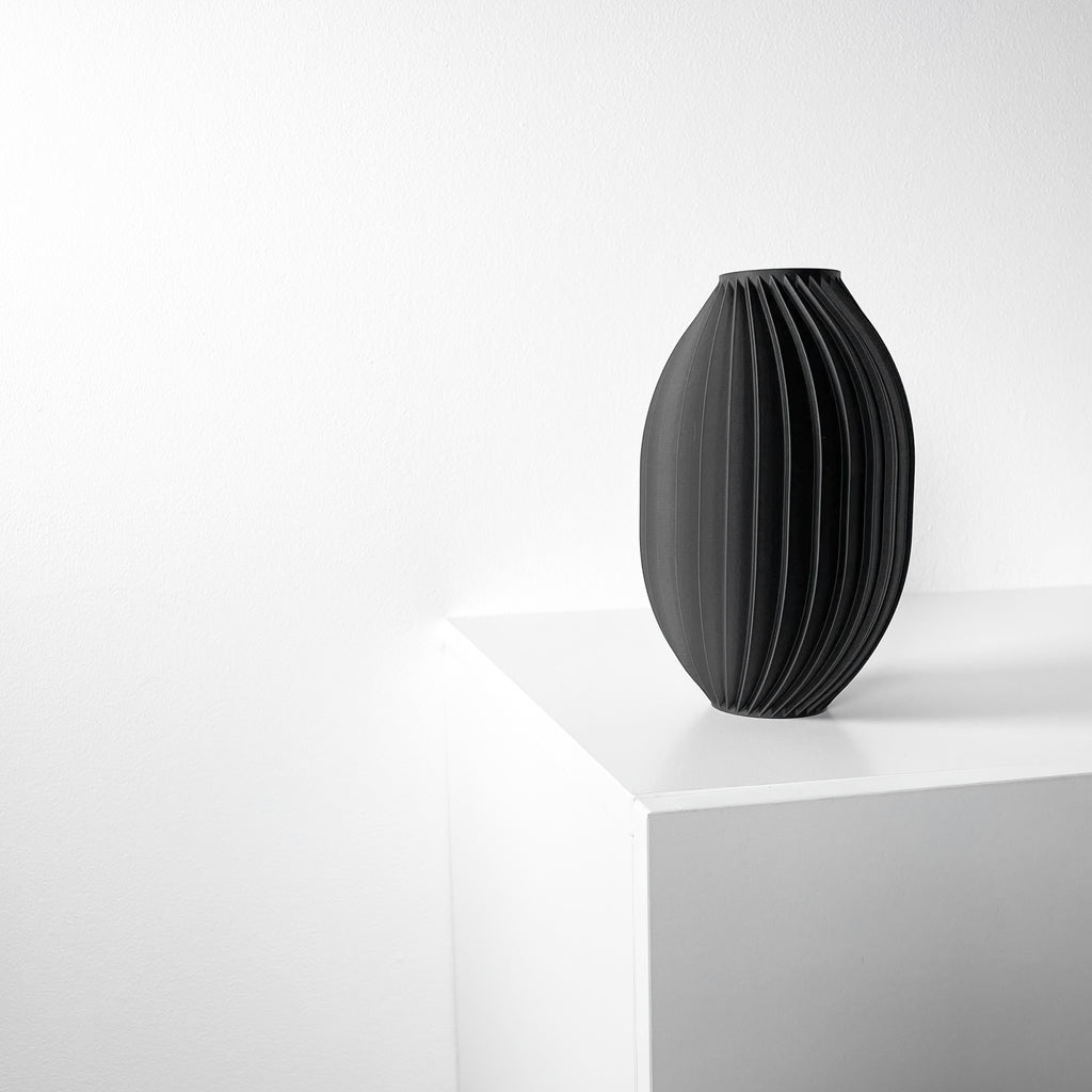Tivano Vase