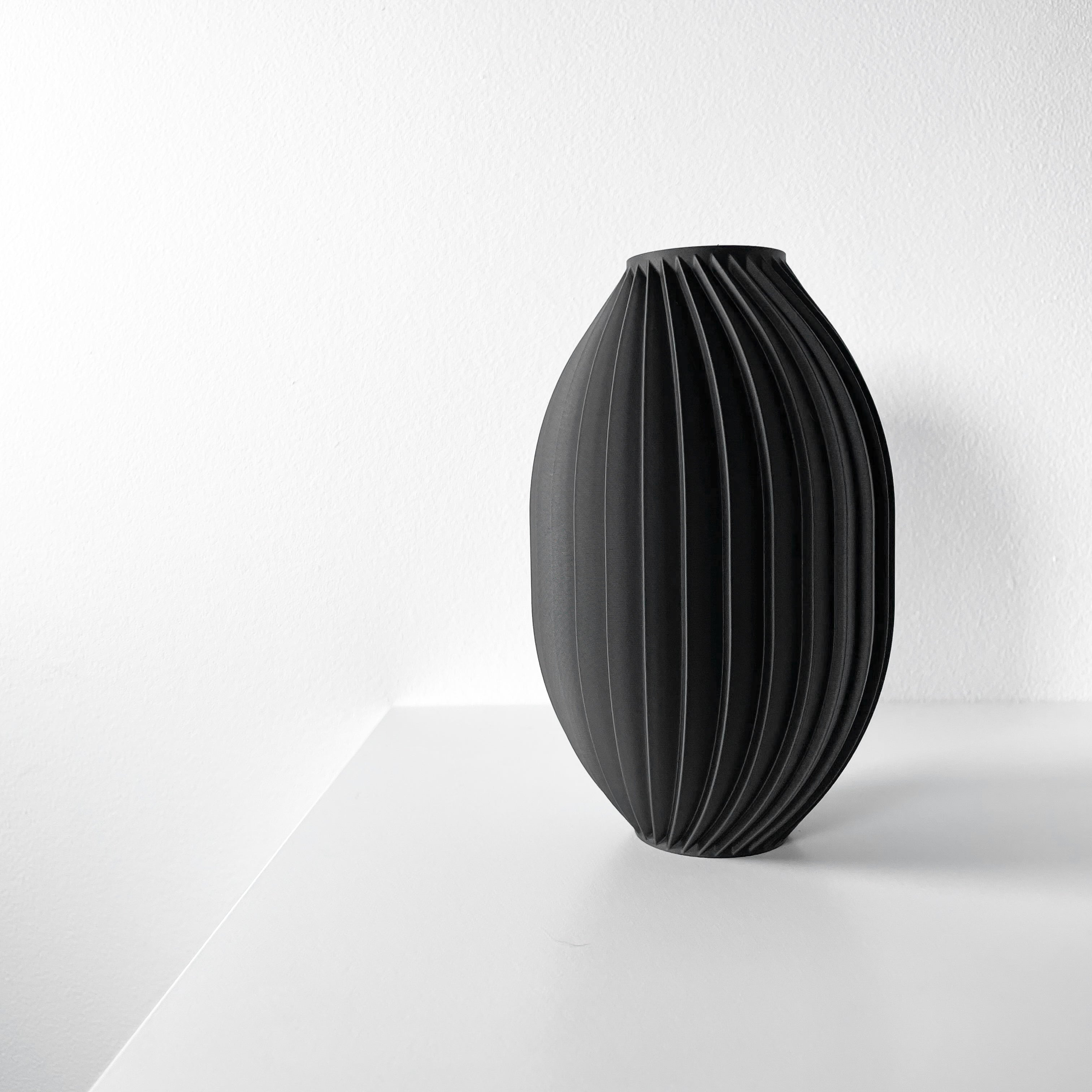 Tivano Vase