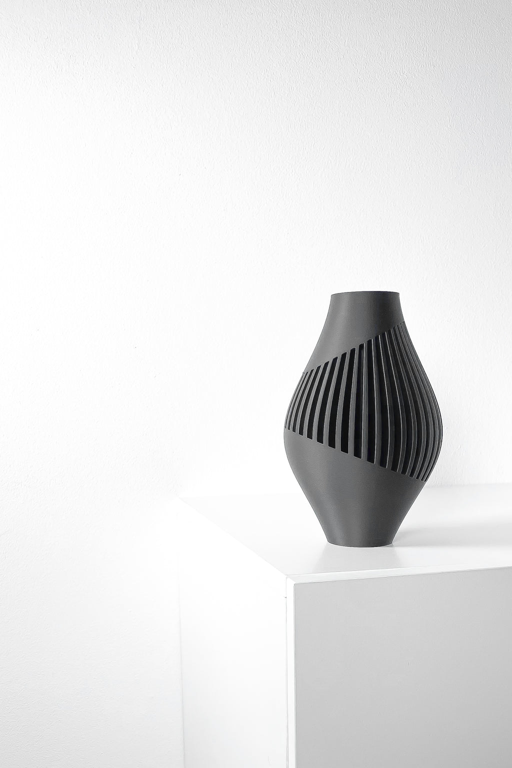 Rinex Vase