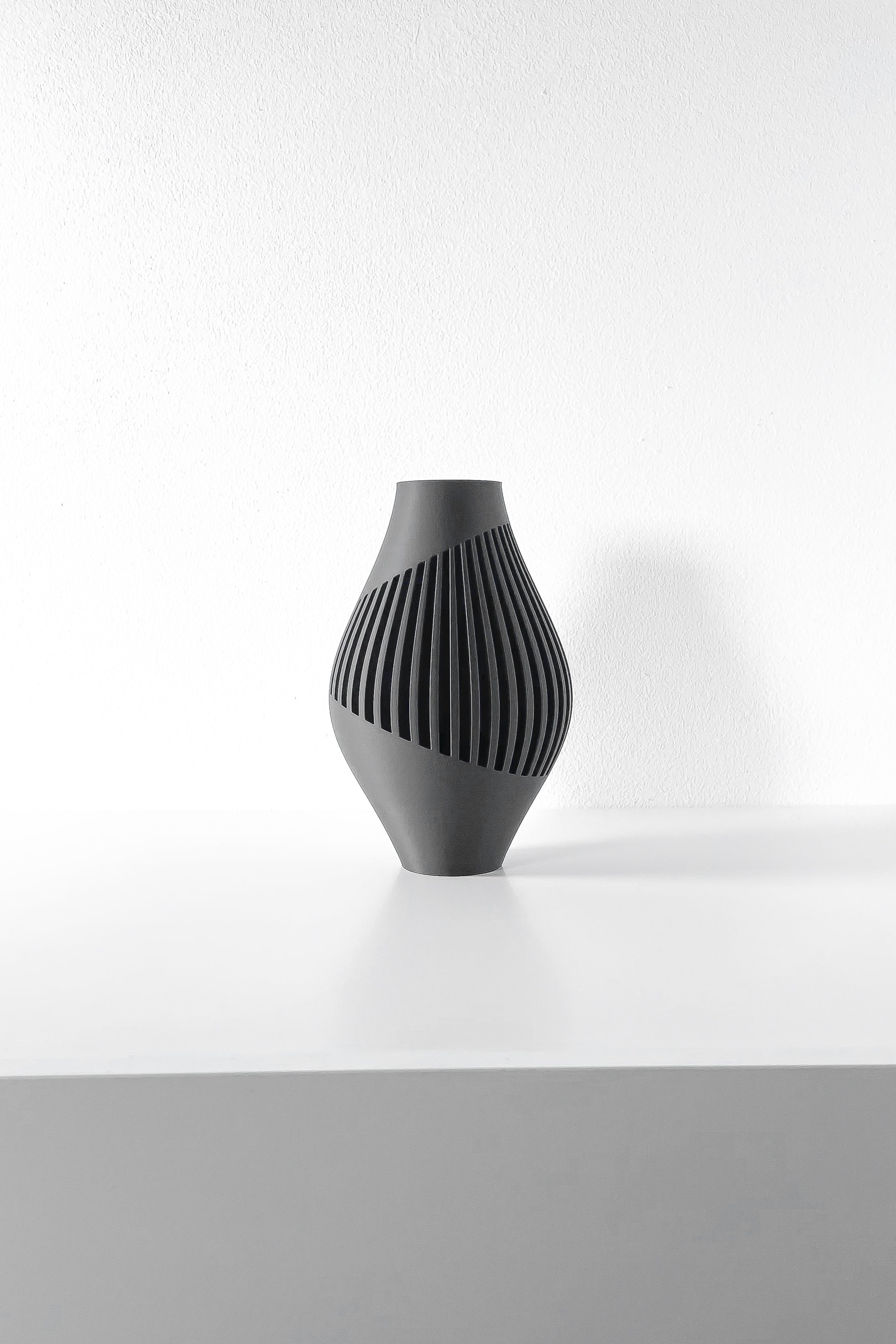 Rinex Vase