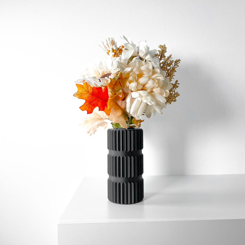 Galorin Vase