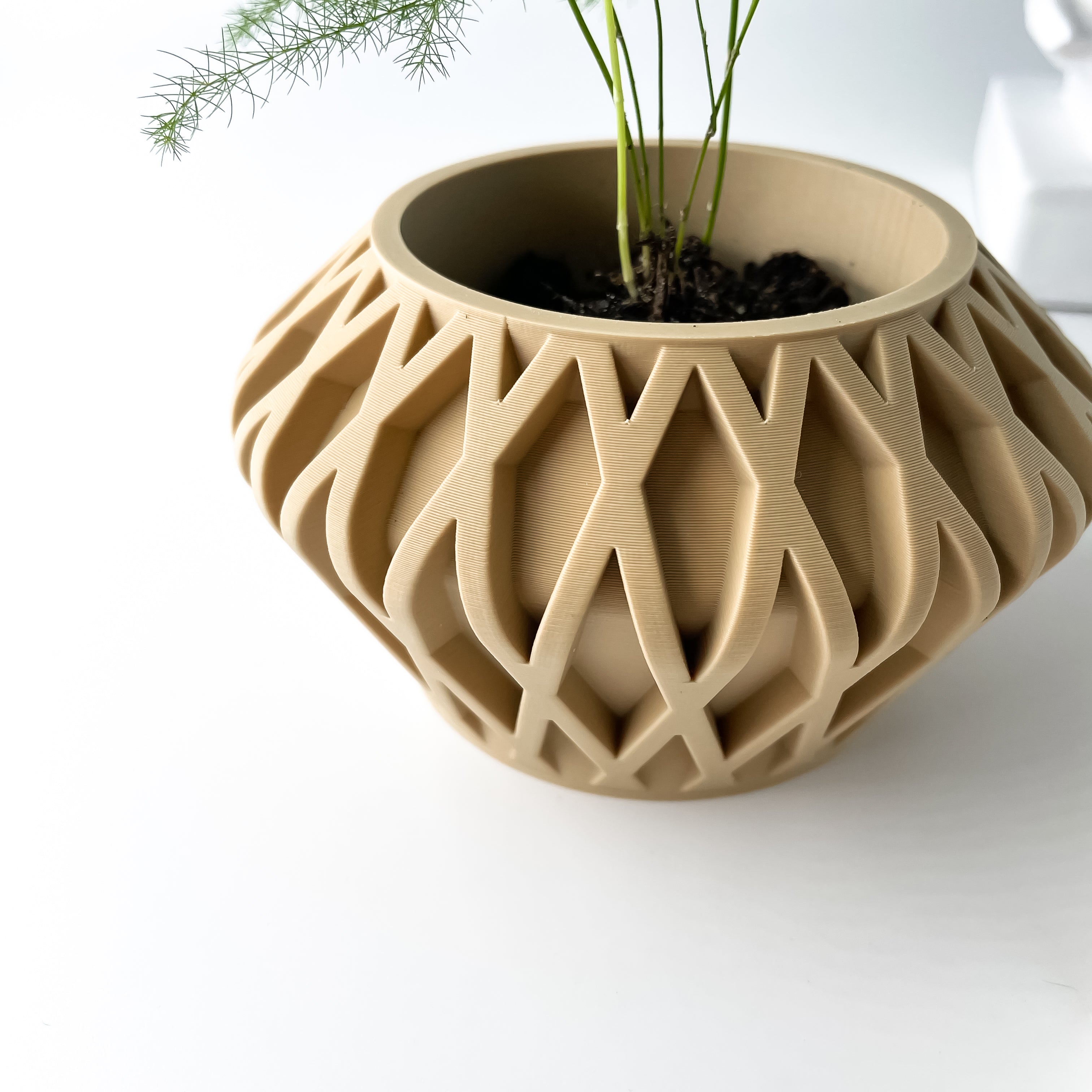 Suvan Planter