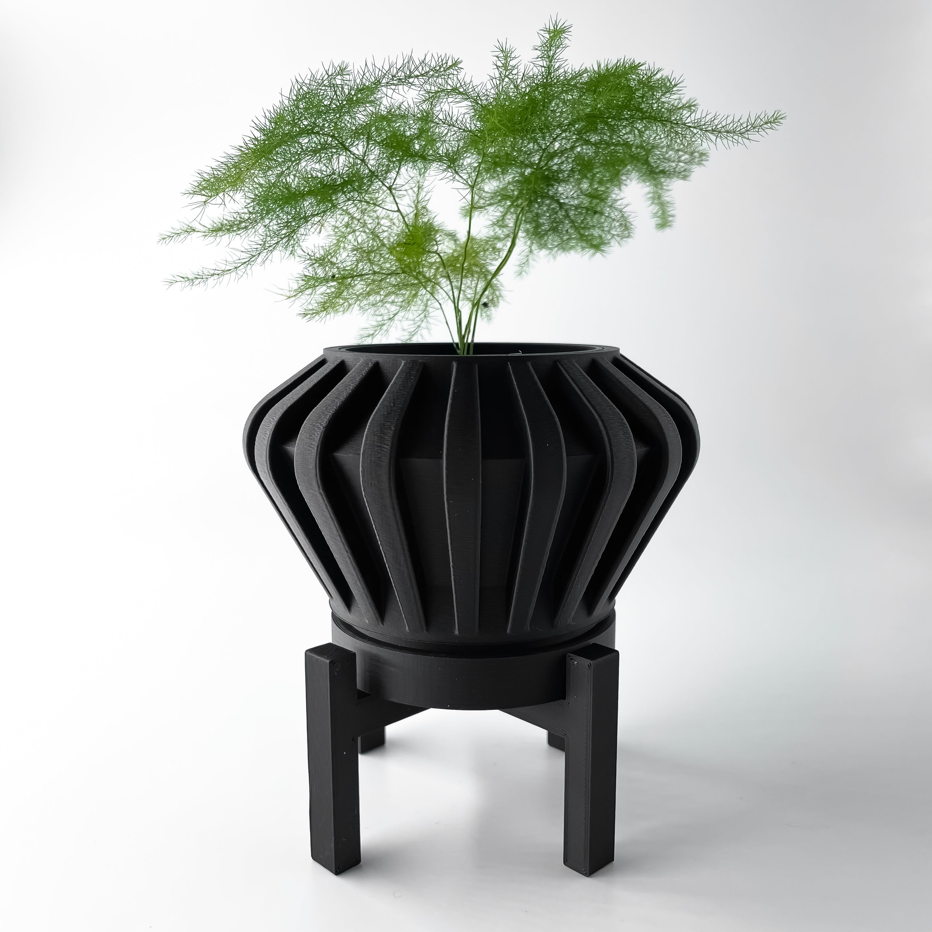 Hino Planter