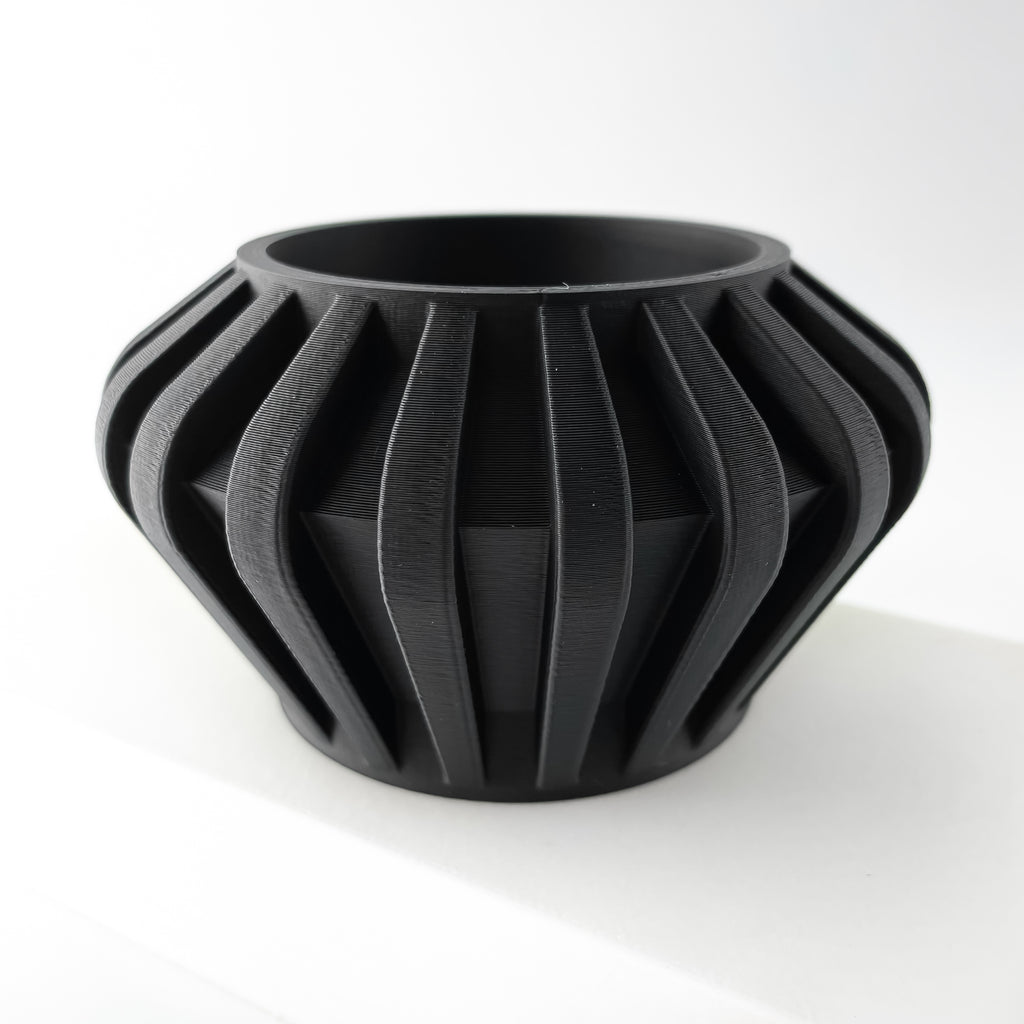 Hino Planter