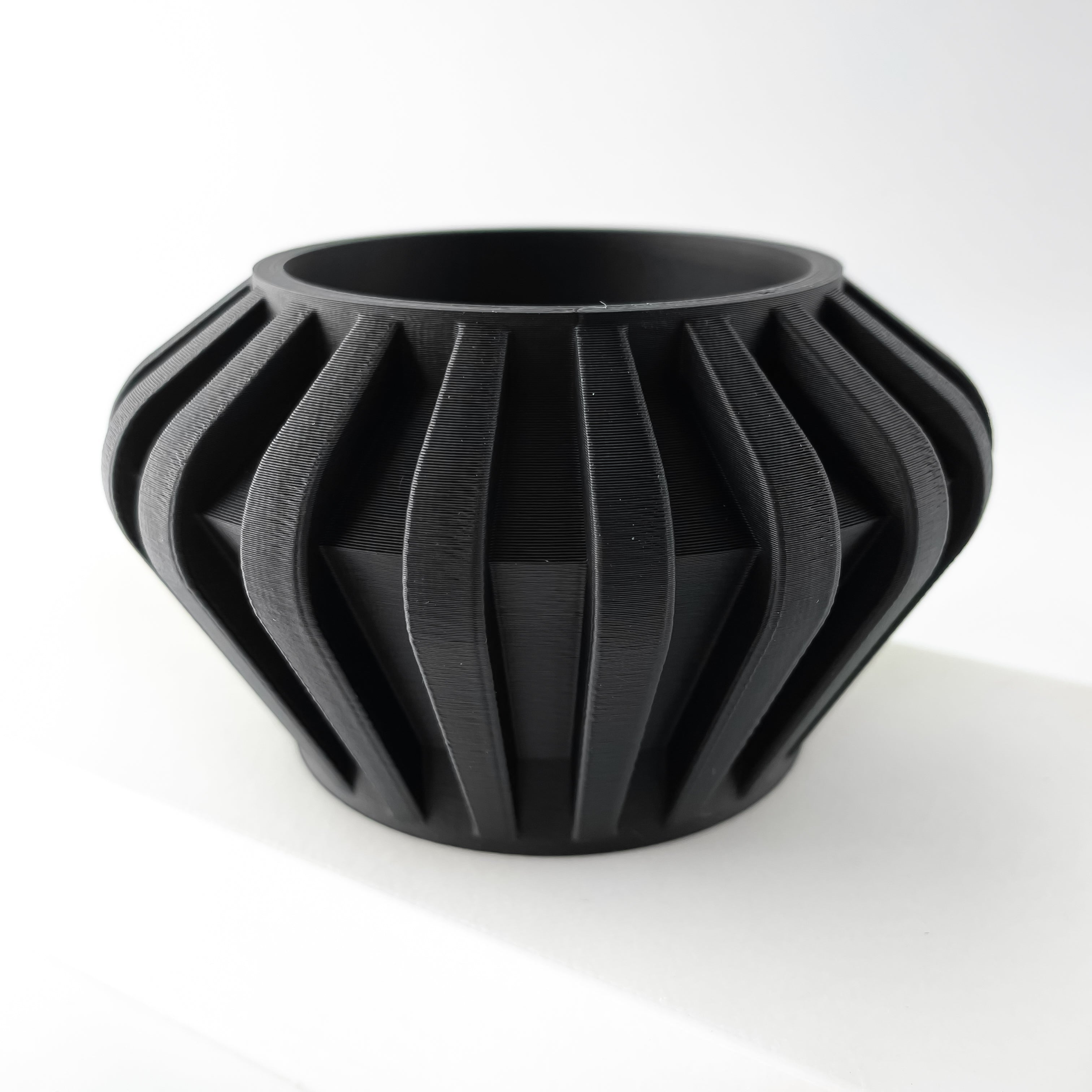 Hino Planter