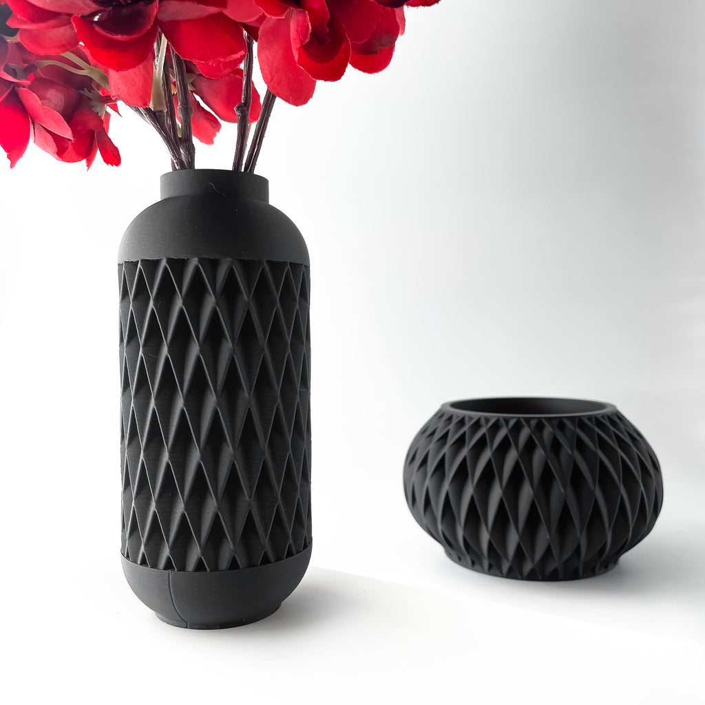 Hesil Vase