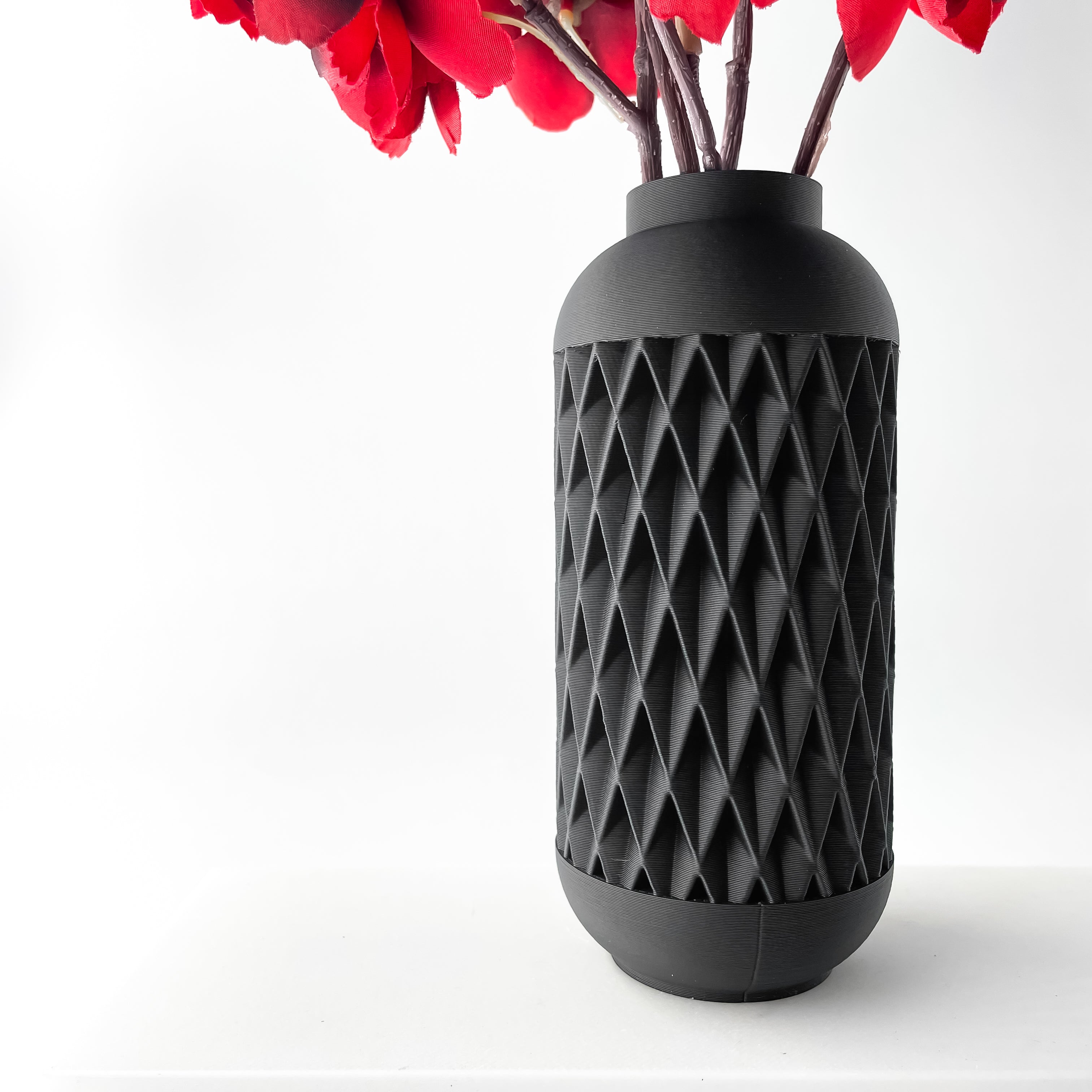 Hesil Vase