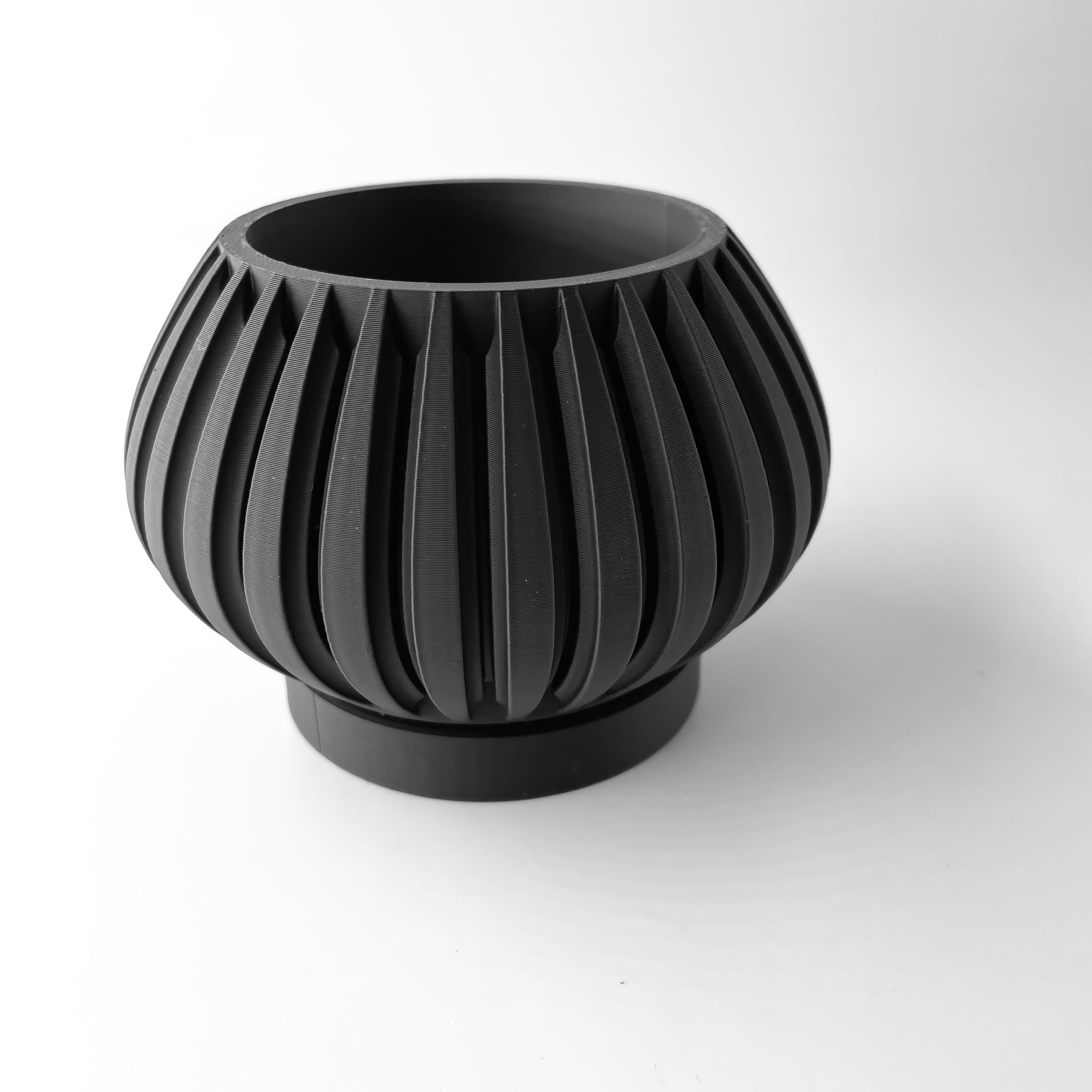 Leno Planter