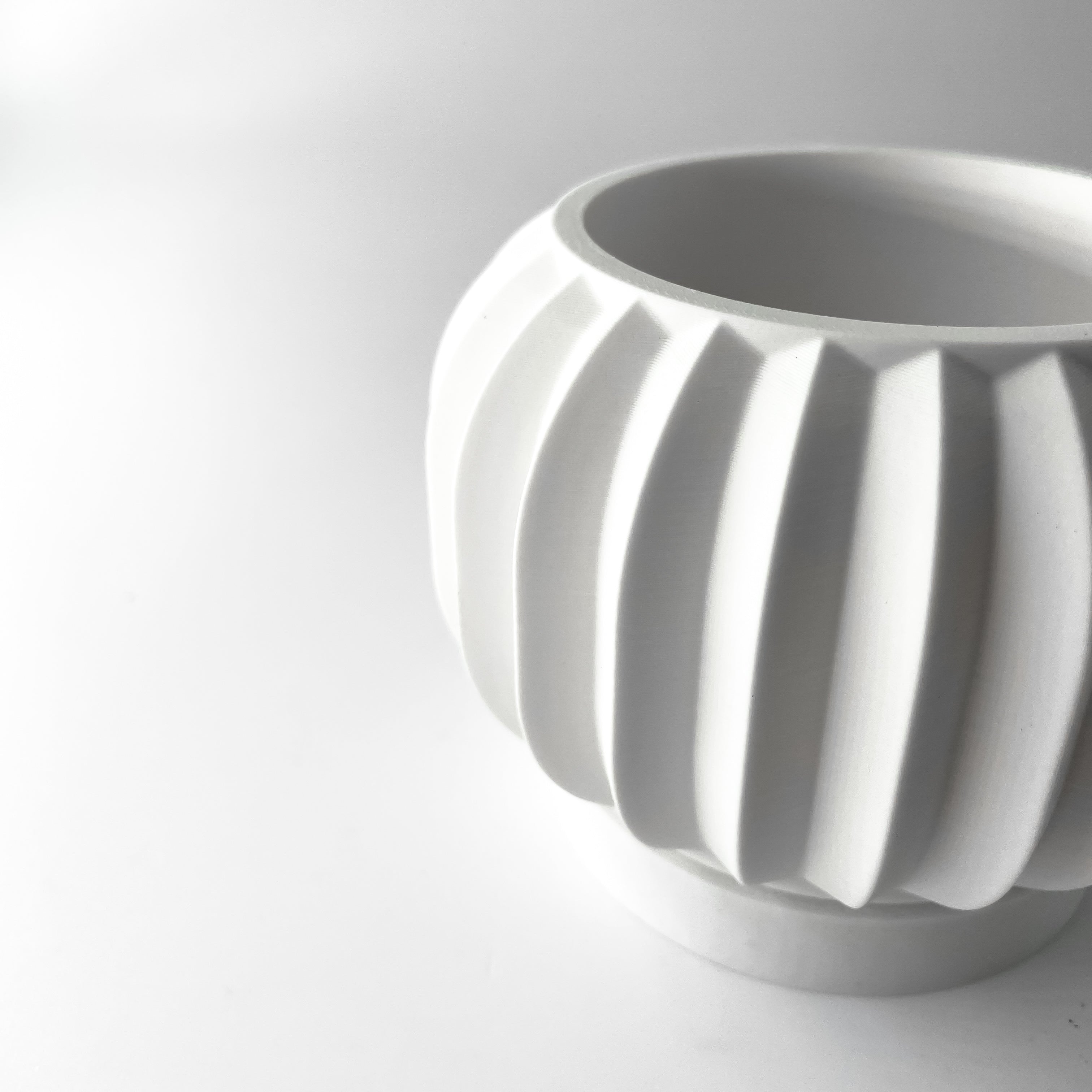 Olin Planter